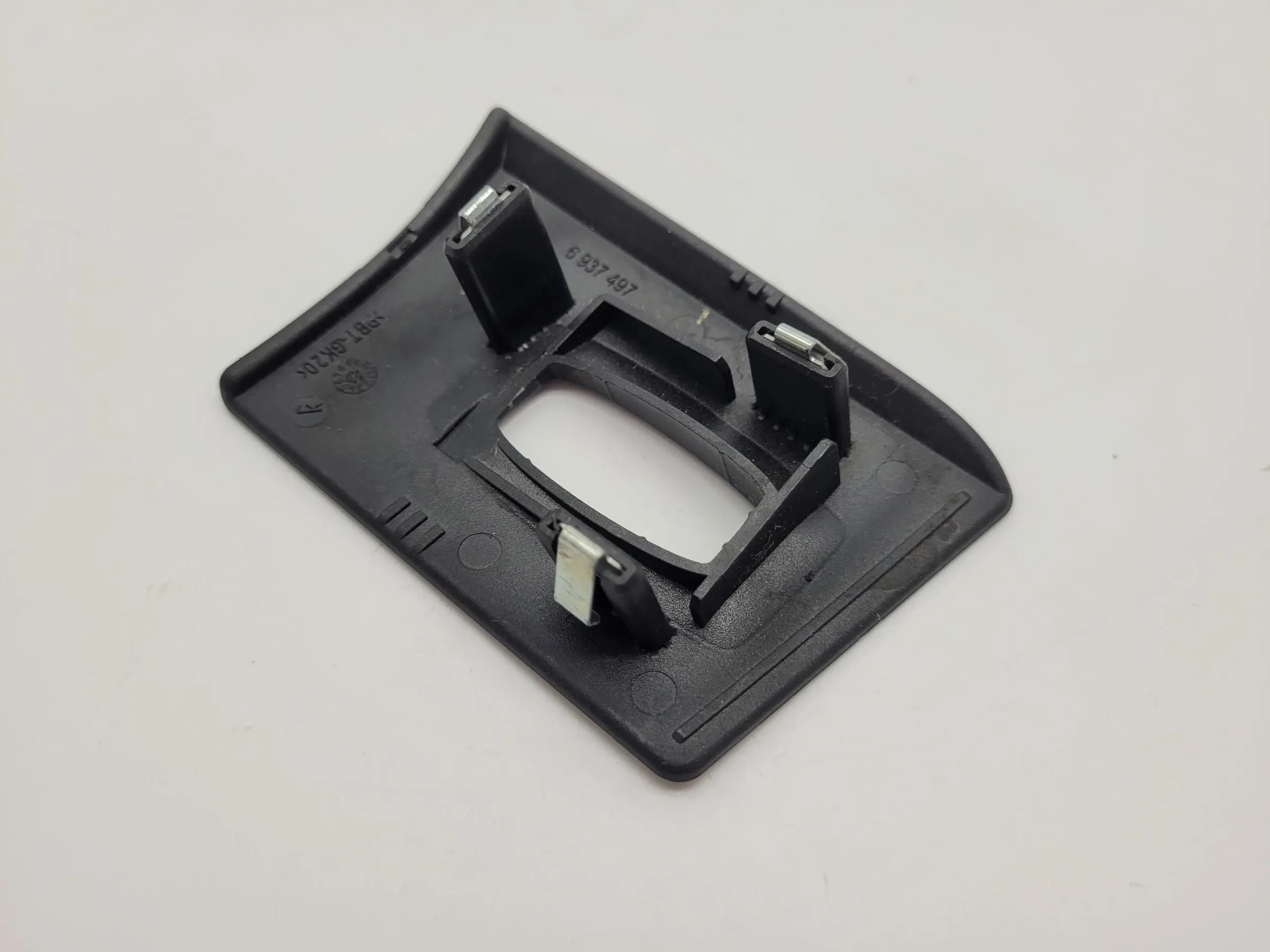 Original BMW 3er (E91) Blende Funkschlüsseleinschub 6937497