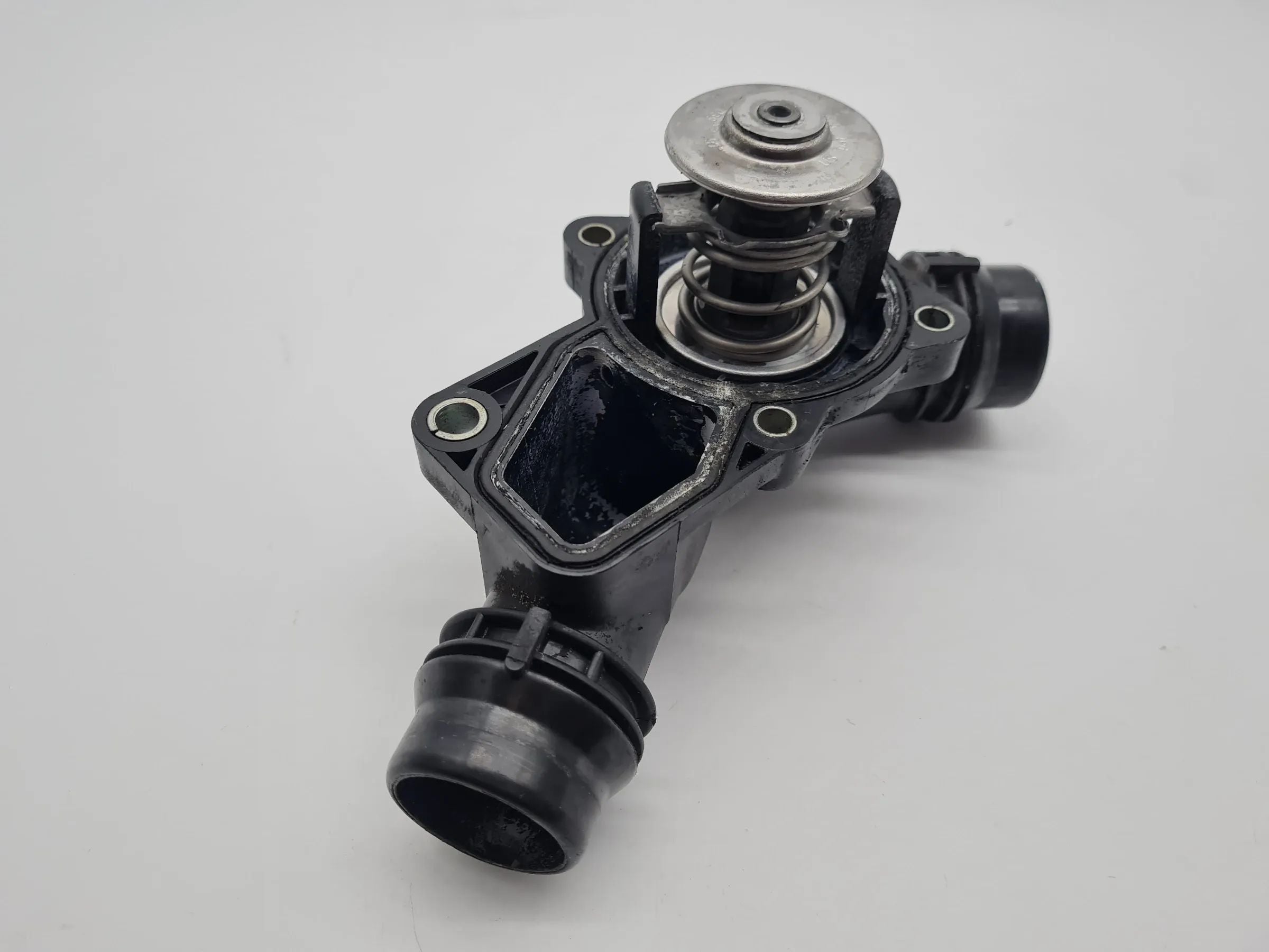 Original BMW (E39 E46 E60 E65 E53 E83 E36) Wasserflansch Thermostat 1436824