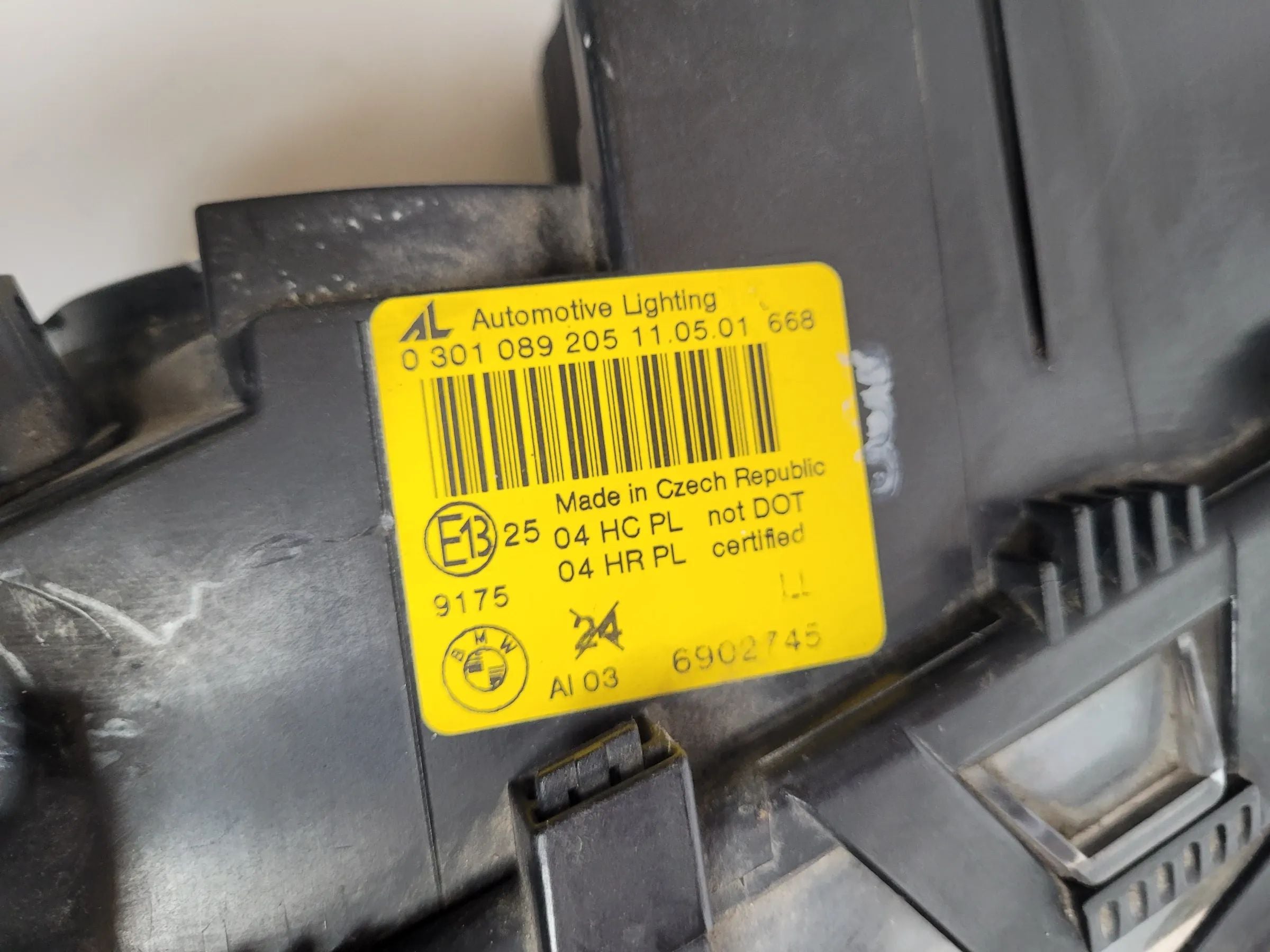 Original BMW 3er (E46) Scheinwerfer / Frontleuchte Links 0301089205