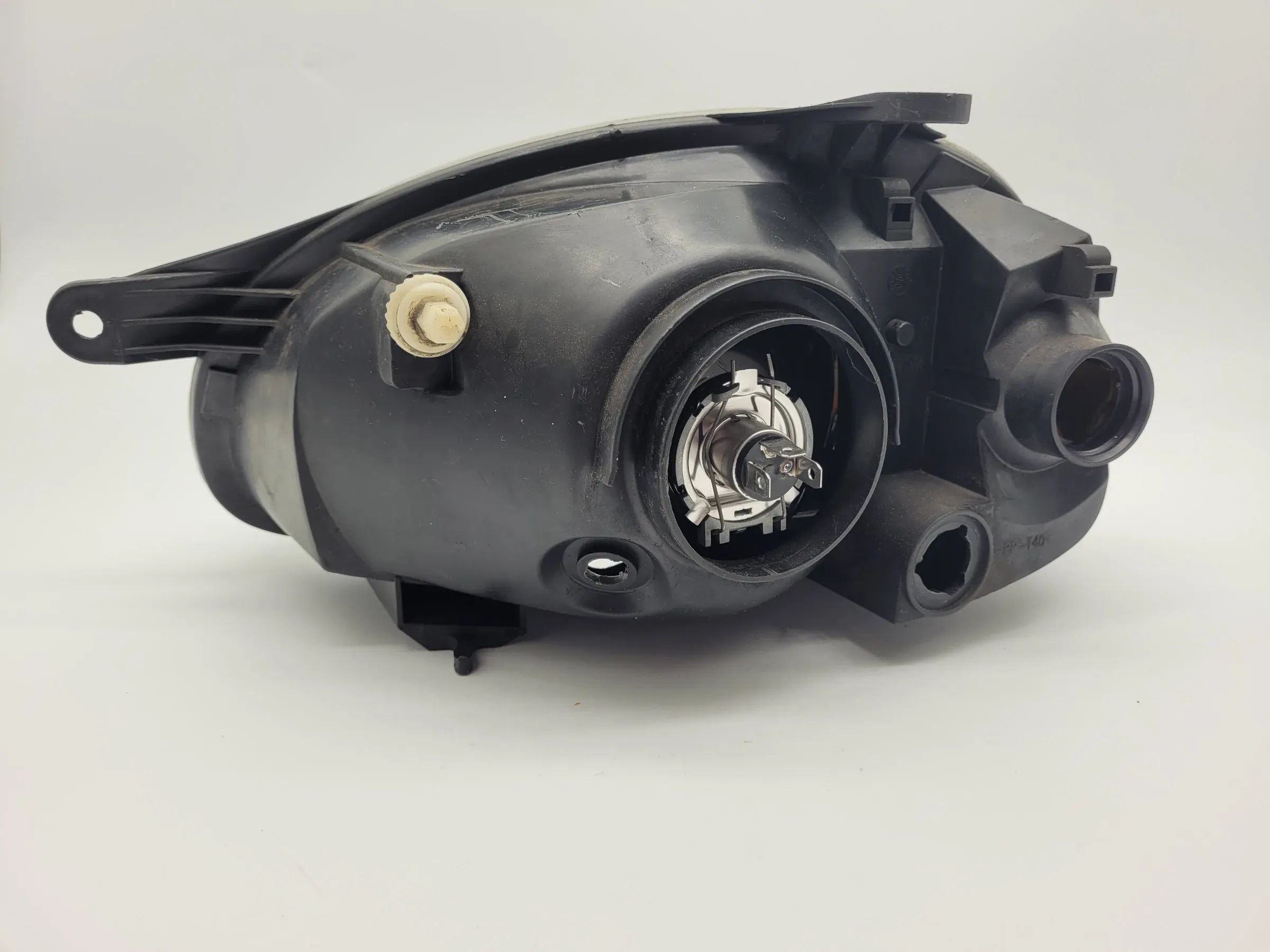 Original Opel Corsa B (S93) Scheinwerfer / Frontleuchte Rechts Hella 90444785