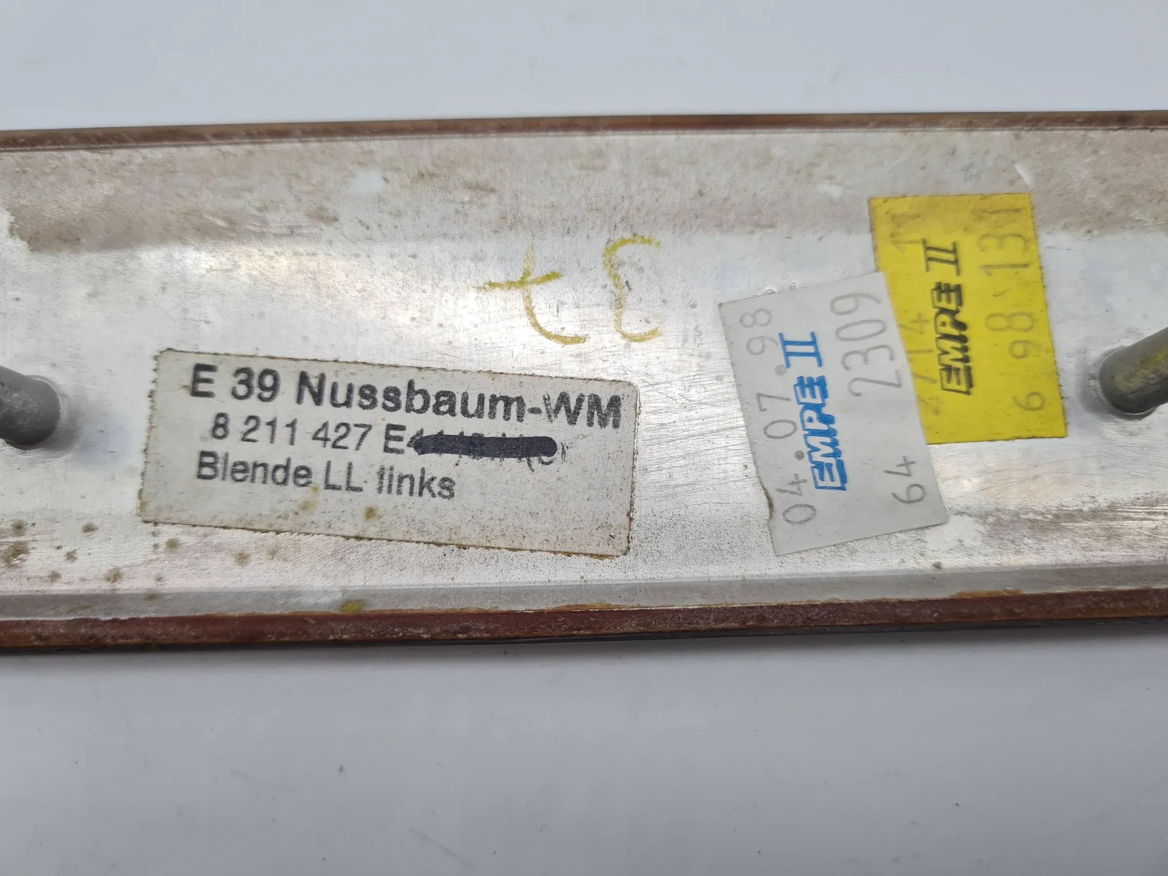 Original BMW 5er (E39) Blende Dekorleiste Nussbaum (LL) Links 8211427