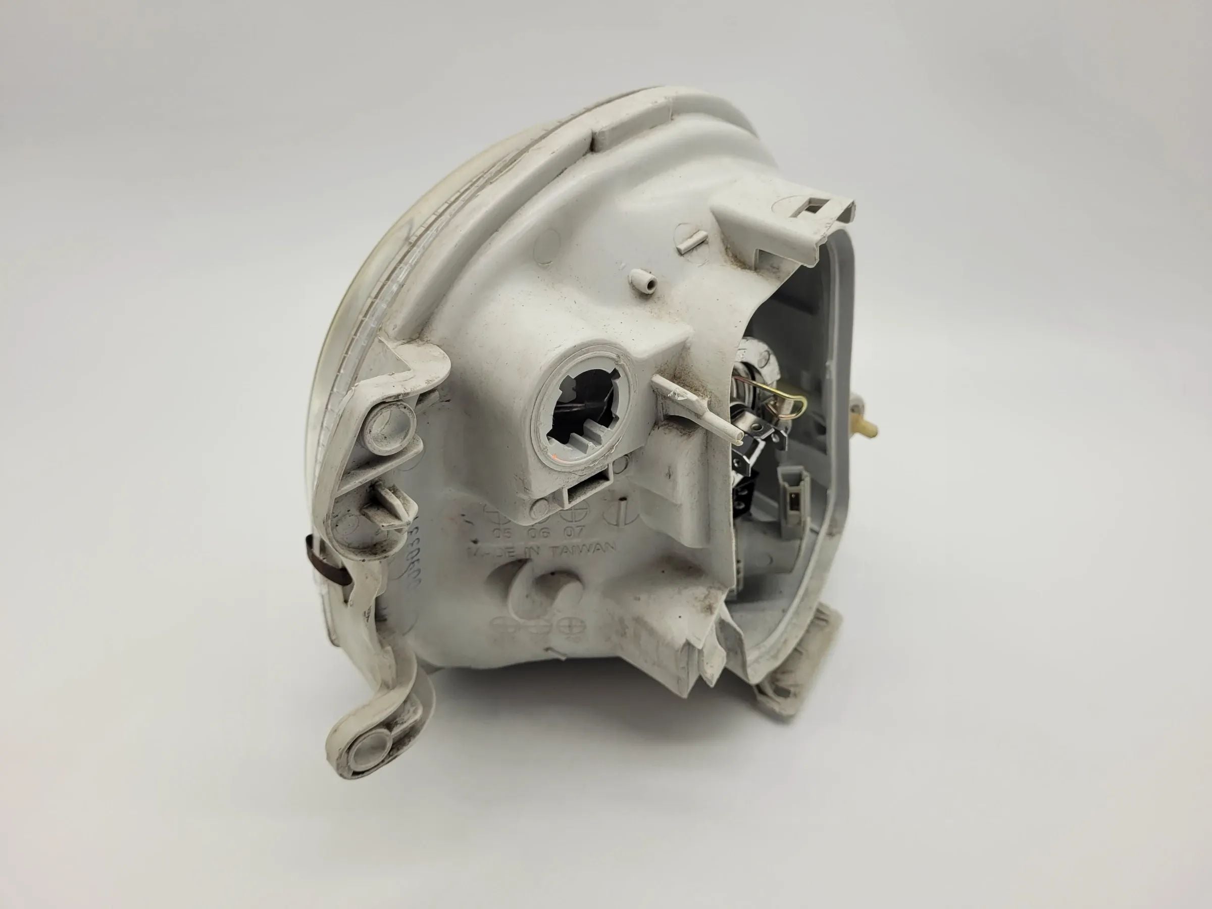 Renault Twingo I 1 (C06) Scheinwerfer Links, 551-1139L / 7701049686