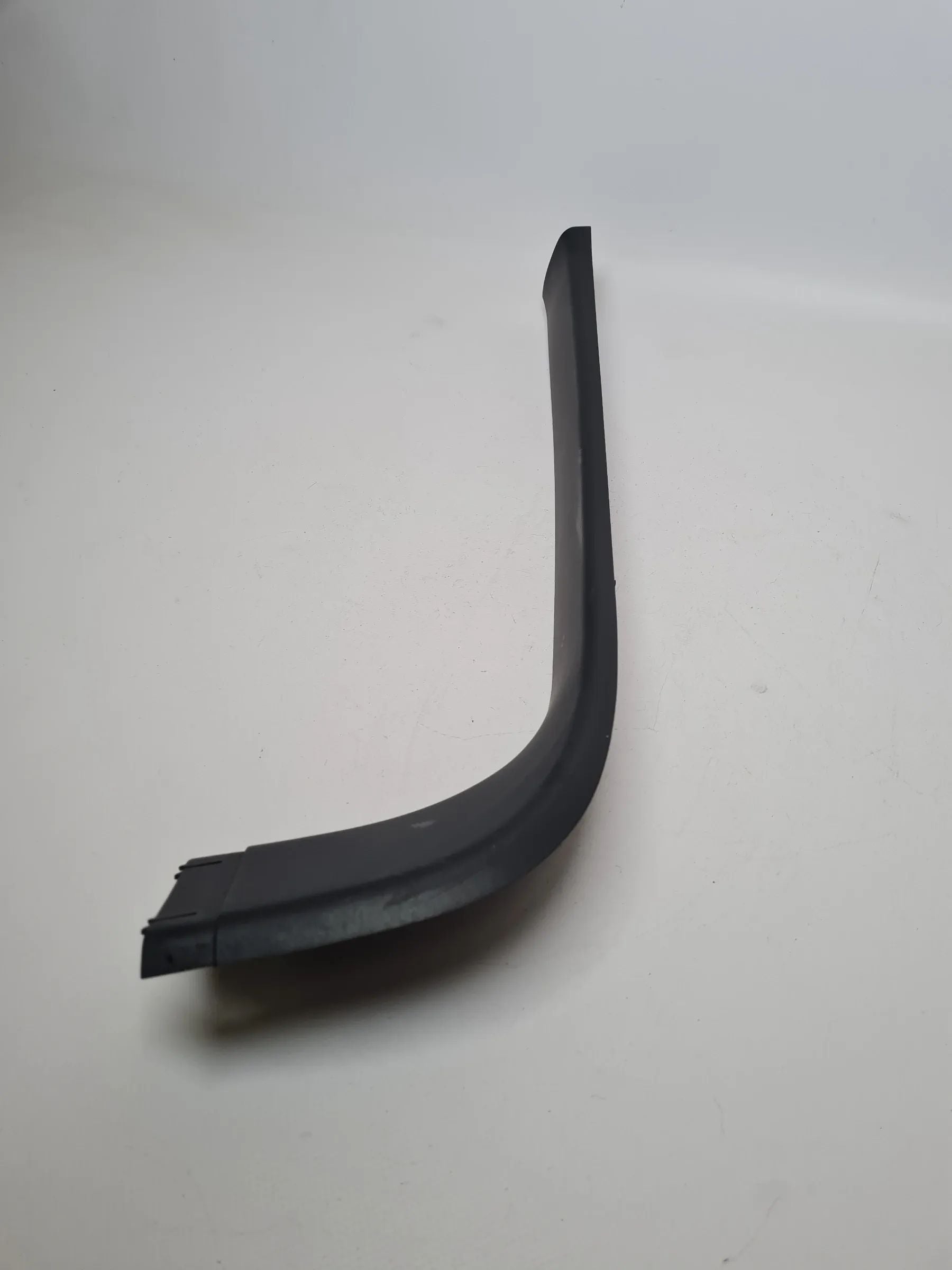 Original BMW X5 (E53) Verkleidung Herckklappe Rechts 8402618