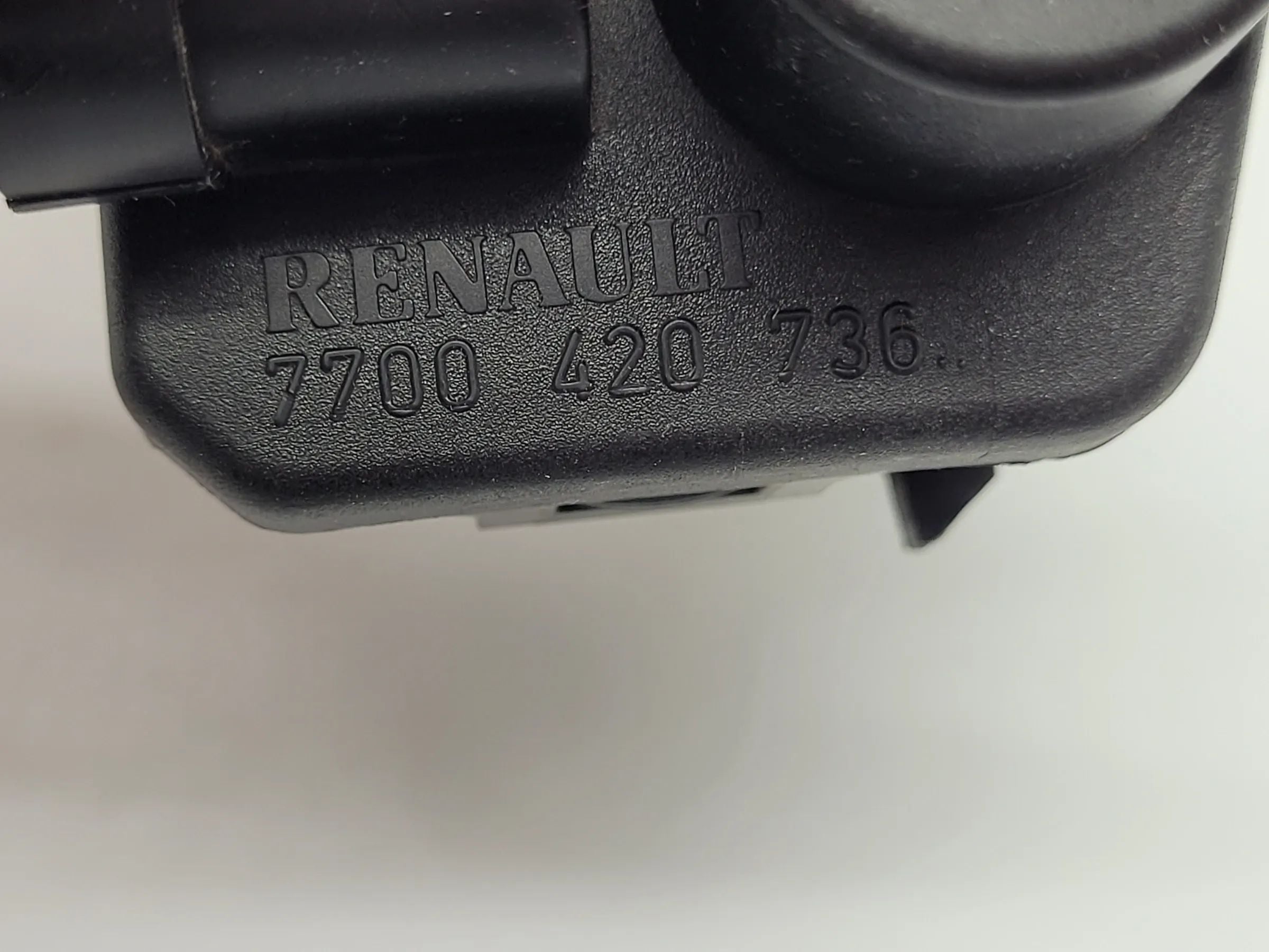 Original Renault Twingo I 1 (C06) Leuchtweitenregulierung LWR L/R 7700420736