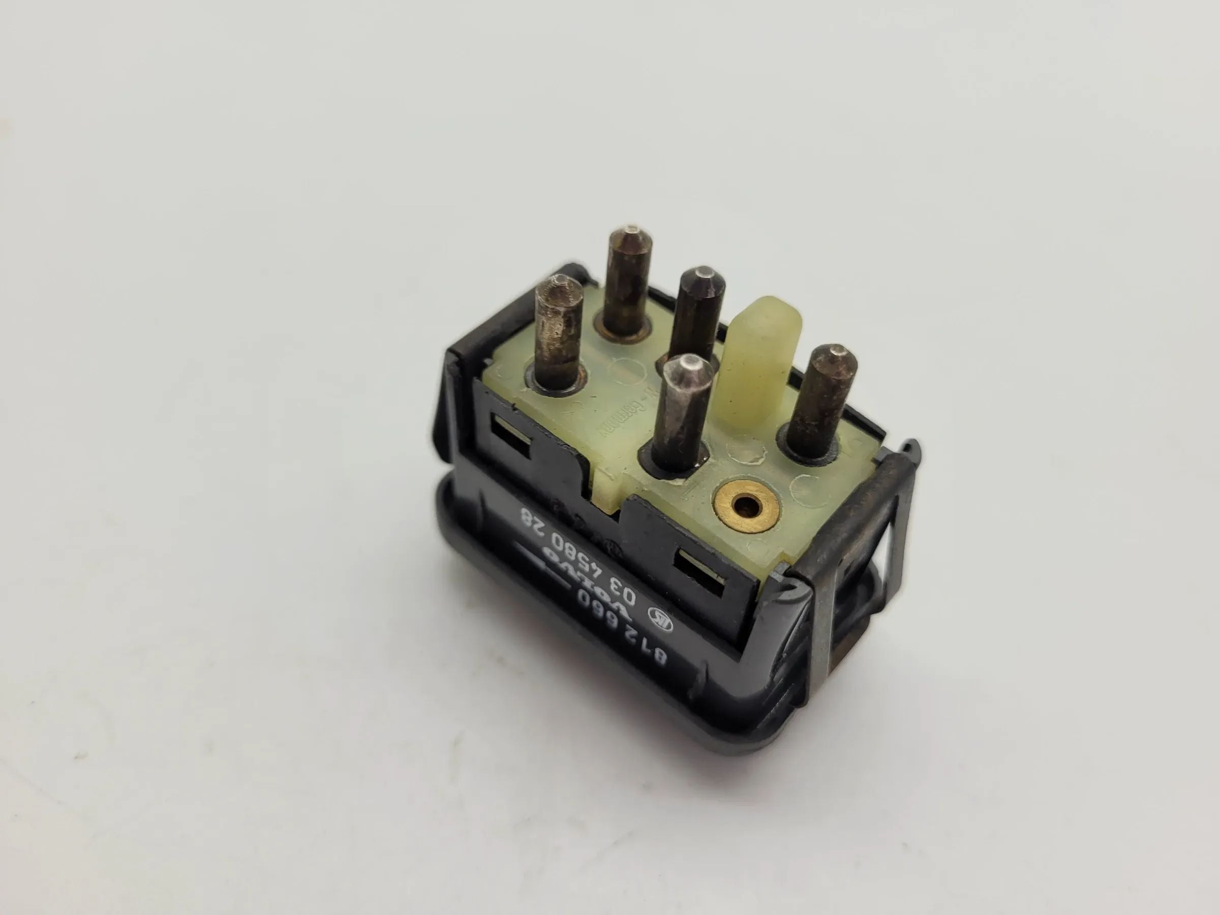 Original Volvo (V40) (645) Fensterheberschalter L/R 03458028