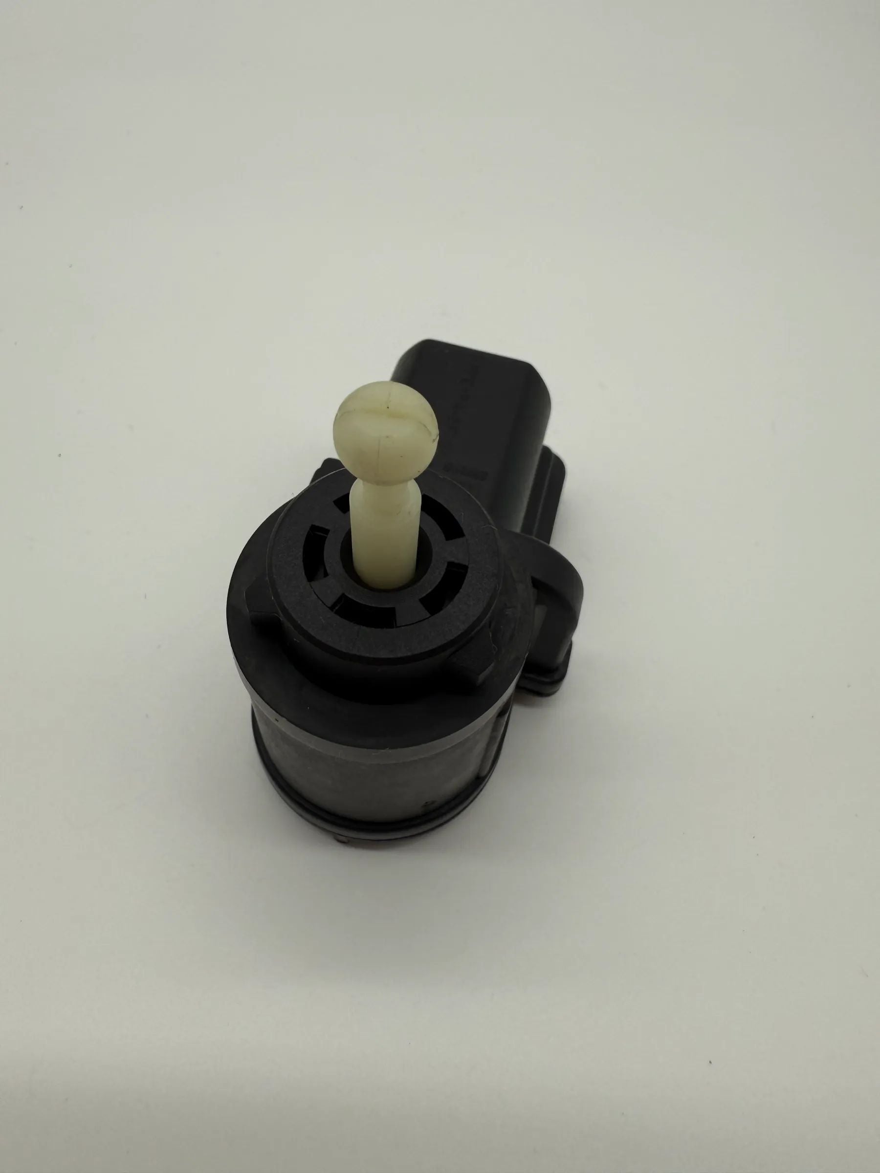 VW 6X Lupo 1.0 純正ヘッドライト レベライザーモーター