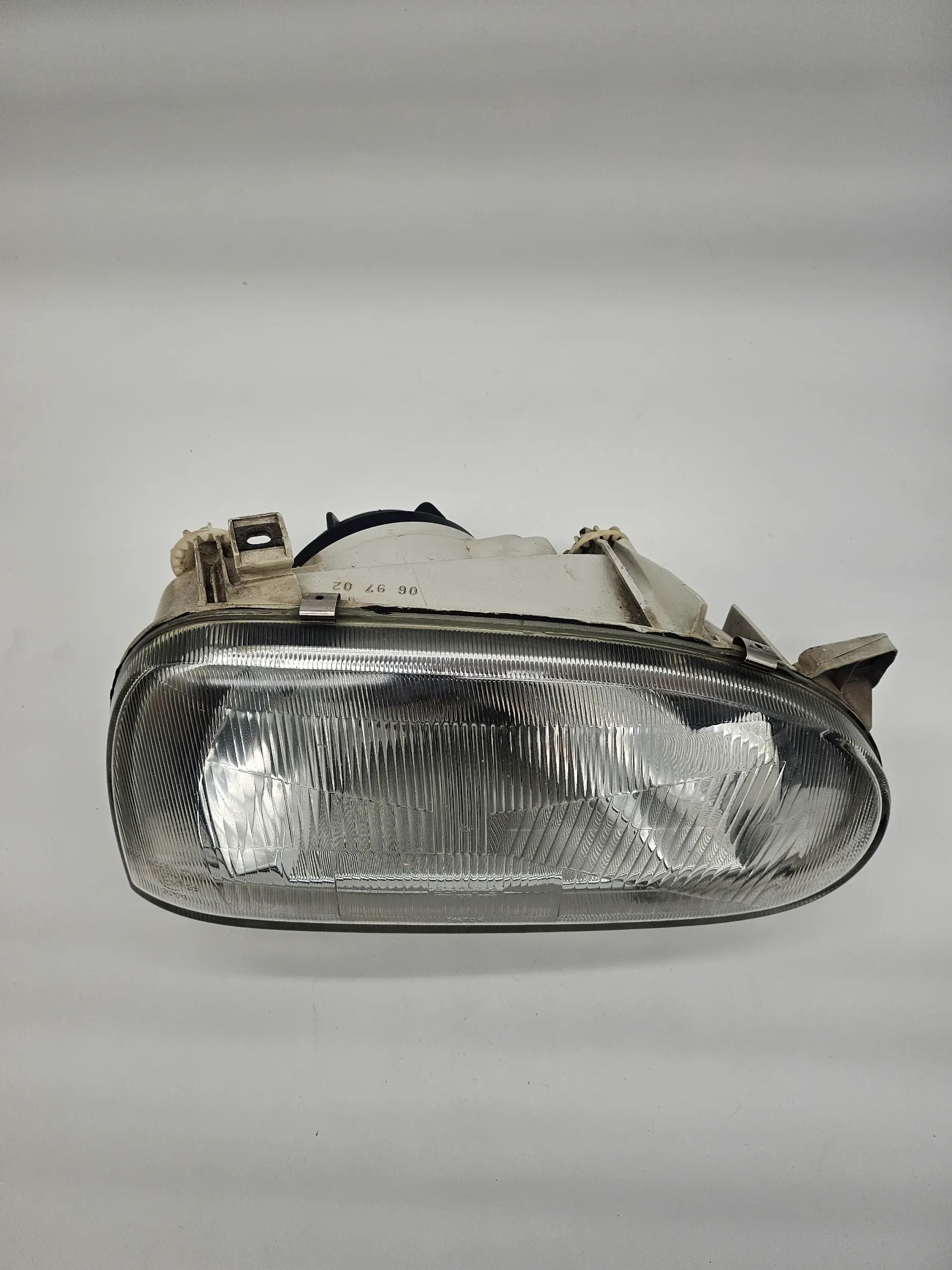 VW Golf 3 1H headlight headlight main headlight right 18474R 