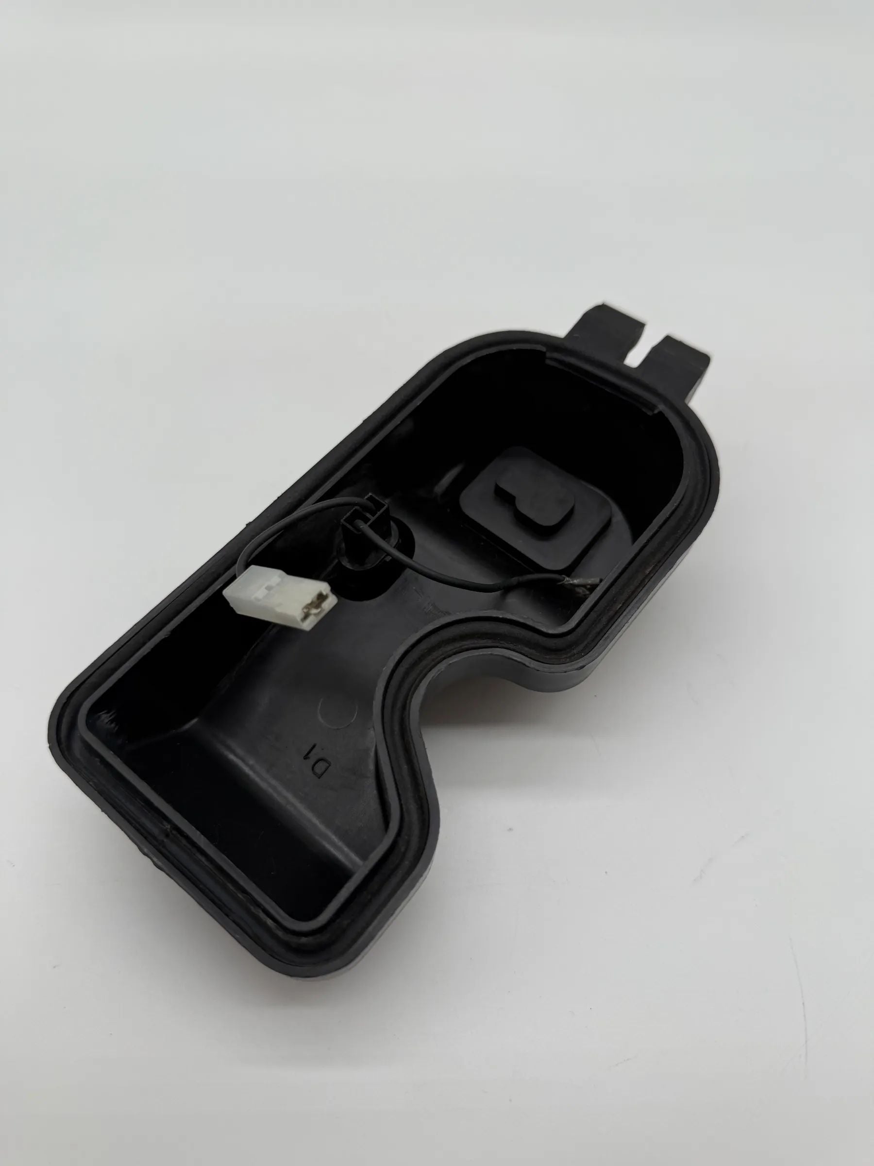 FIAT プント 02年 純正 ヘッドライトカバー 右 89100965 001 dx