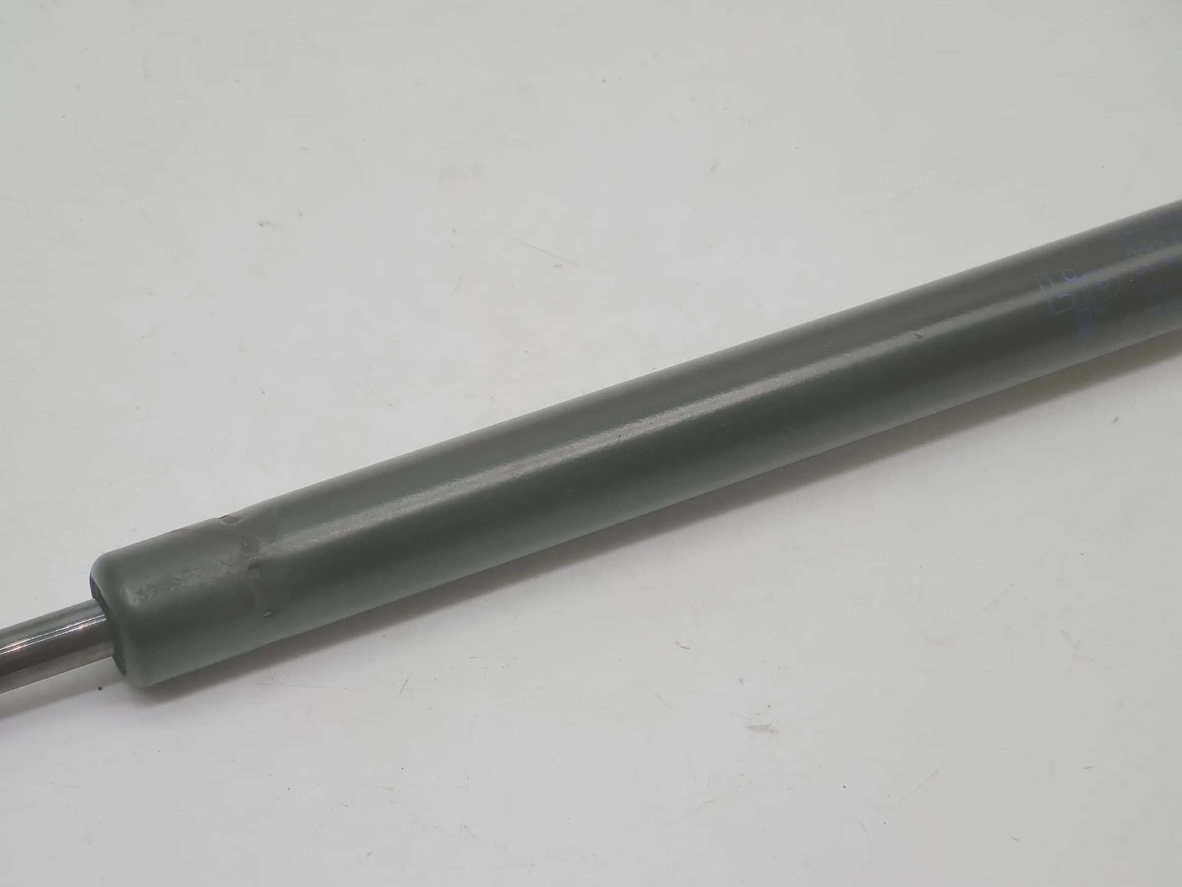 Original Audi A6 (4B2/4B4) Gasdruckfeder Dämpfer Motorhaube 4b0823359B