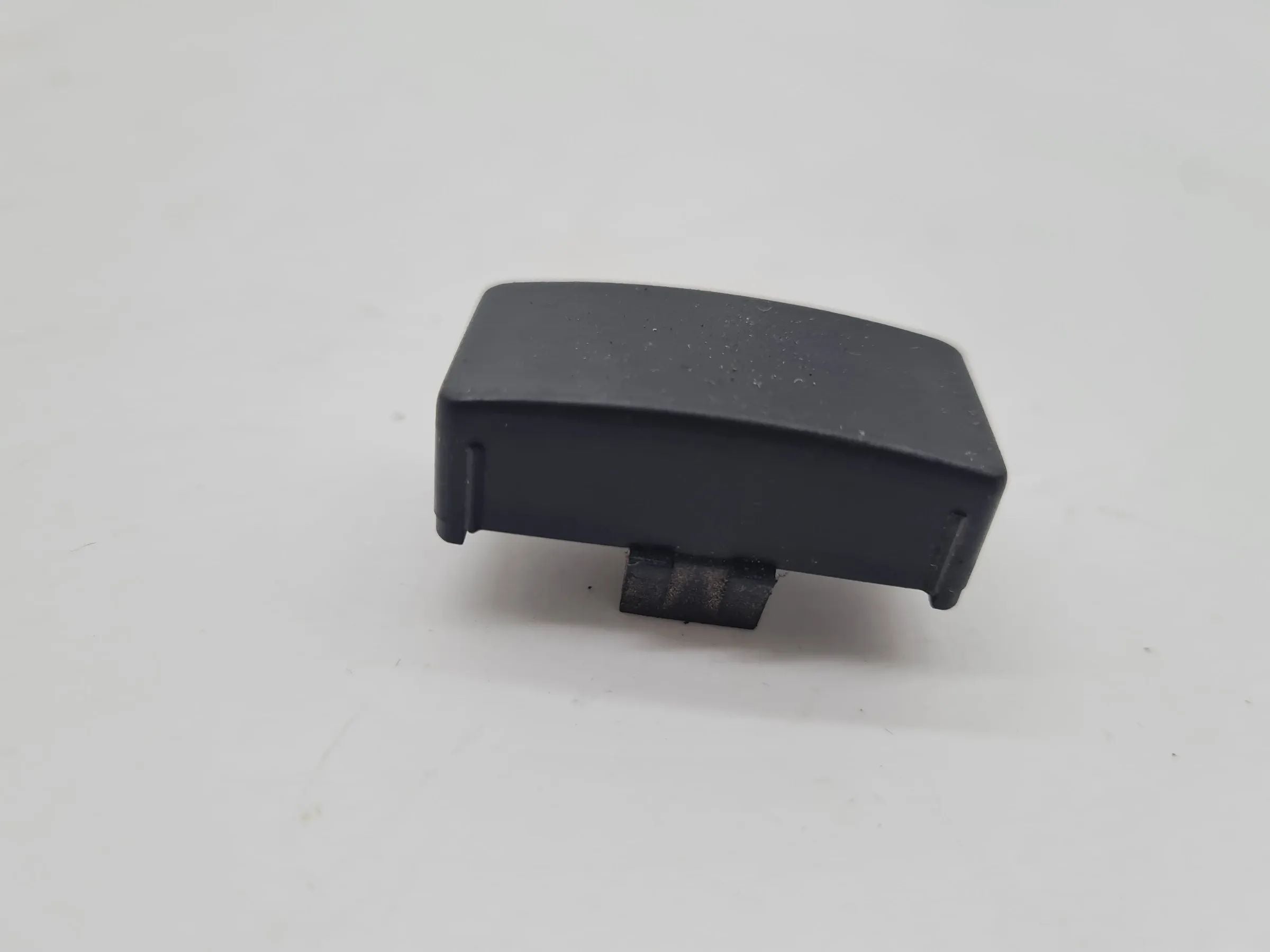 BMW 7er E38 Seiten Verkleidung Blindknopf Rechts Vorne 52.10-8150316 Original