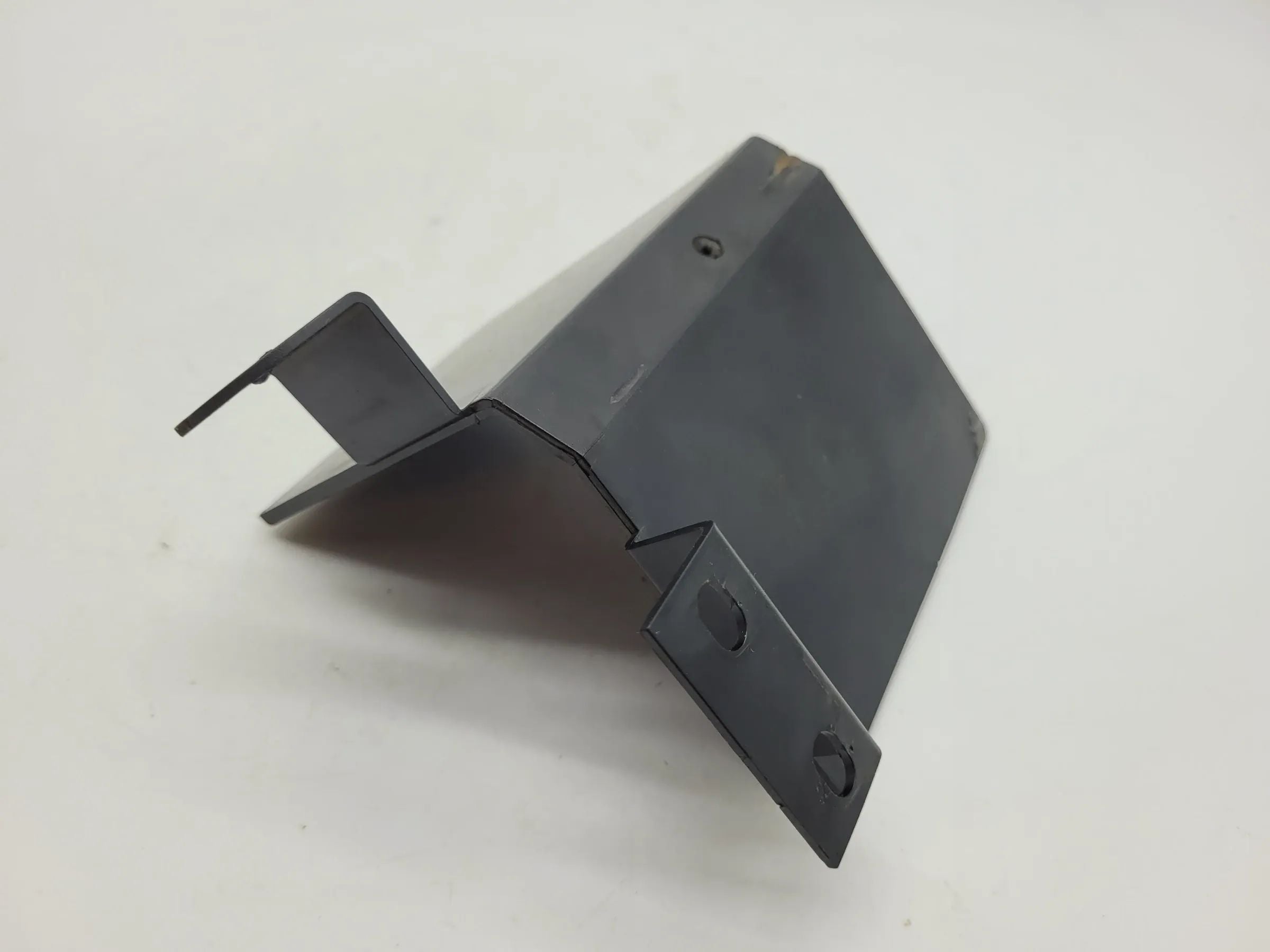 BMW 5er Touring E39 Prallschutz Überbrückung Pluspol 8370980 Original