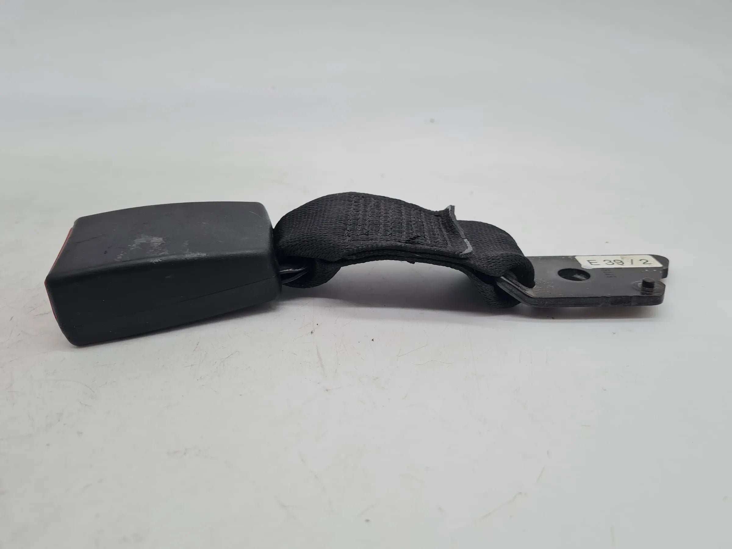 BMW 5er Touring E39 Gurtschloss Gurt Hinten Rechts 8222821 Original