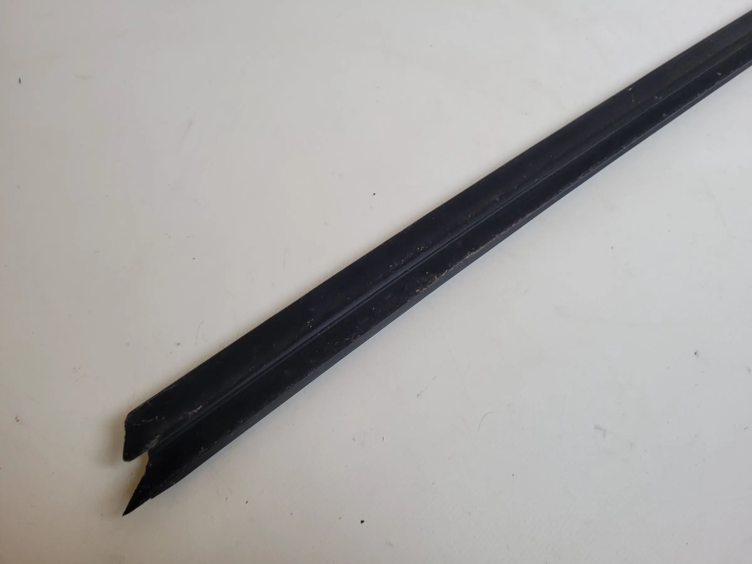 BMW 3er Touring E91 Schachtleiste Dichtung 1 Vorne Links Innen 17033 Original
