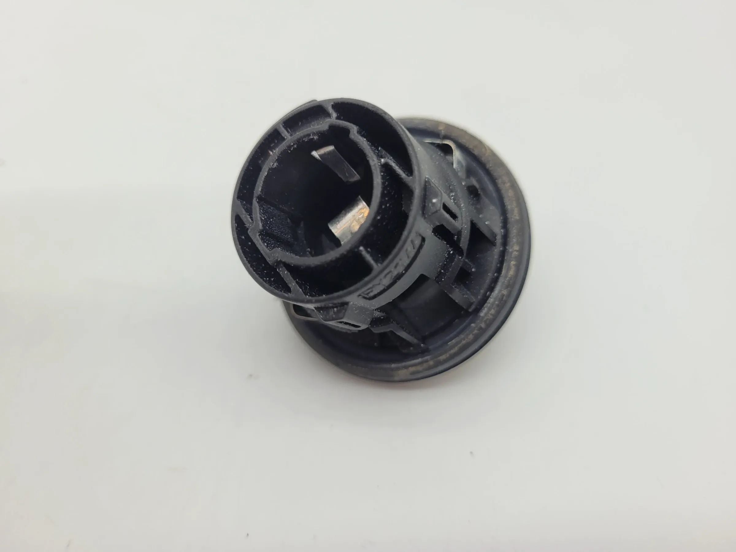 Ford Focus II DA Scheinwerfer Blinkerfassung L/R 2S6A-13K370-AA (Original)