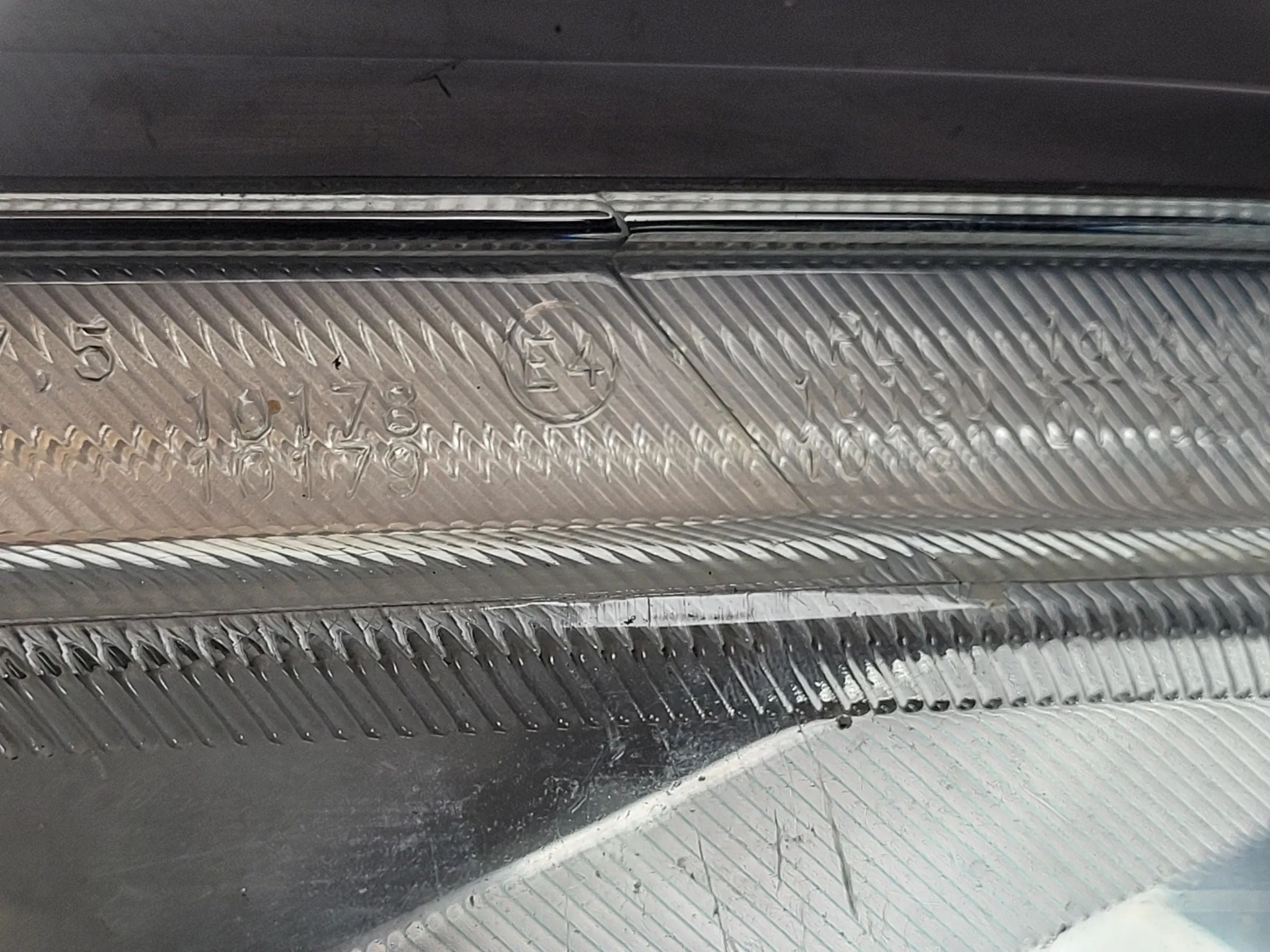 Ford Focus II DA Scheinwerfer/Frontleuchte Rechts 4M51-13K060-AA (Original)