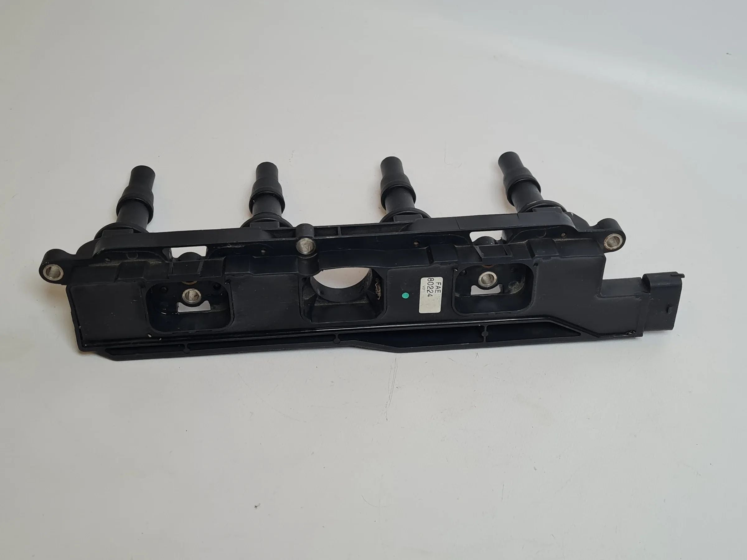Opel T98/J96/Z02/X03 etc. Zündspule FAE80224 (Original)