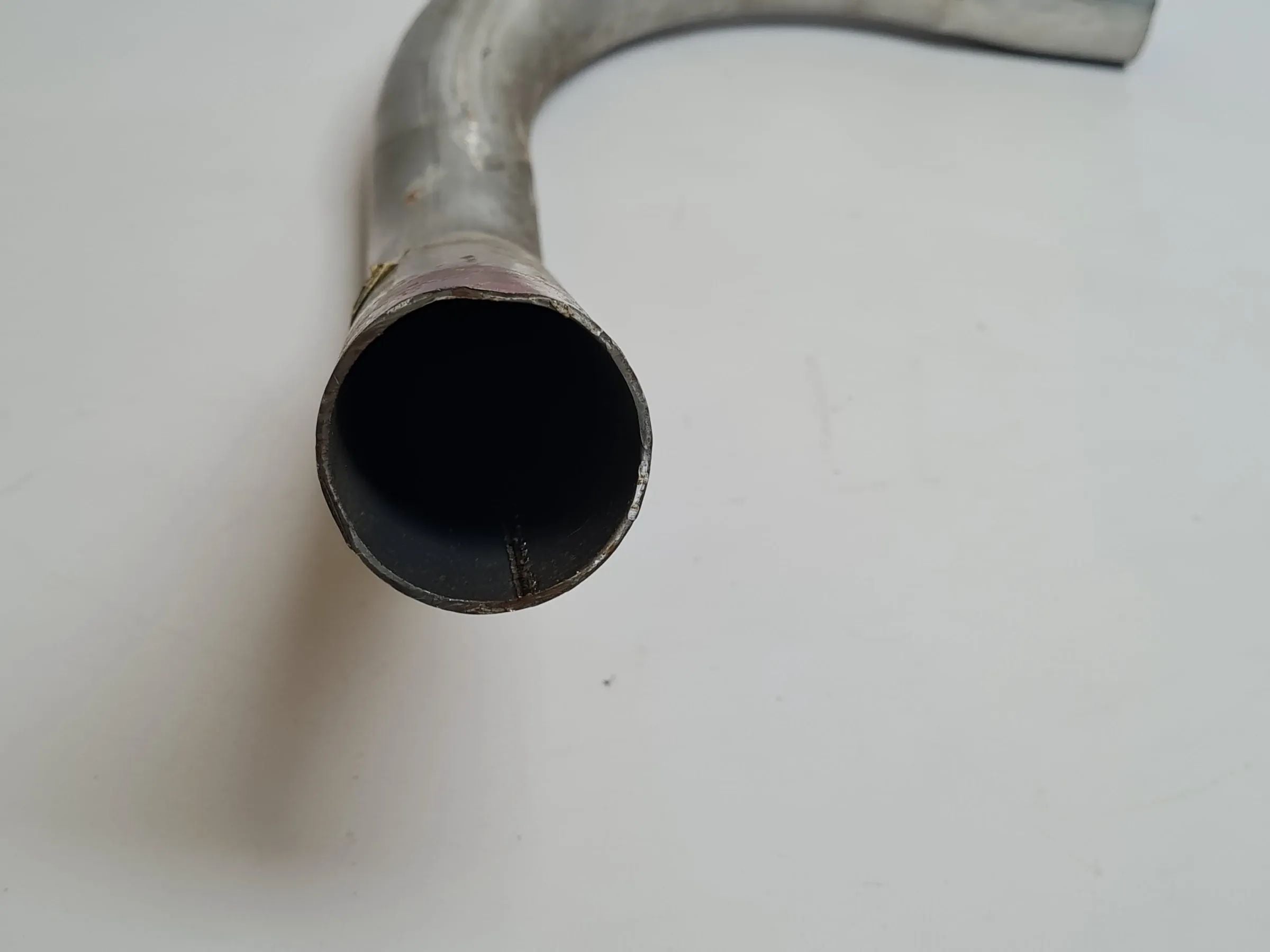 Opel Rekord C / Commodore A 2.5L Auspuffrohr Zwischenrohr 854486 (Original)