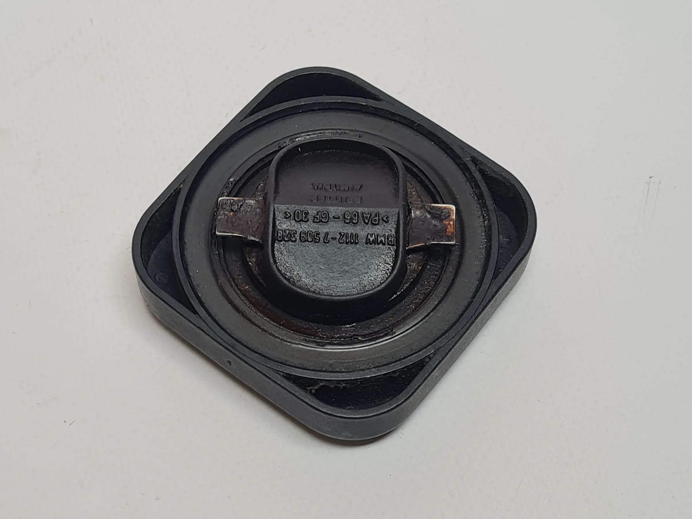 BMW Verschlussdeckel Öleinfüllstutzen 3er 5er 6er E46 E90 11127500568 ORIGINAL