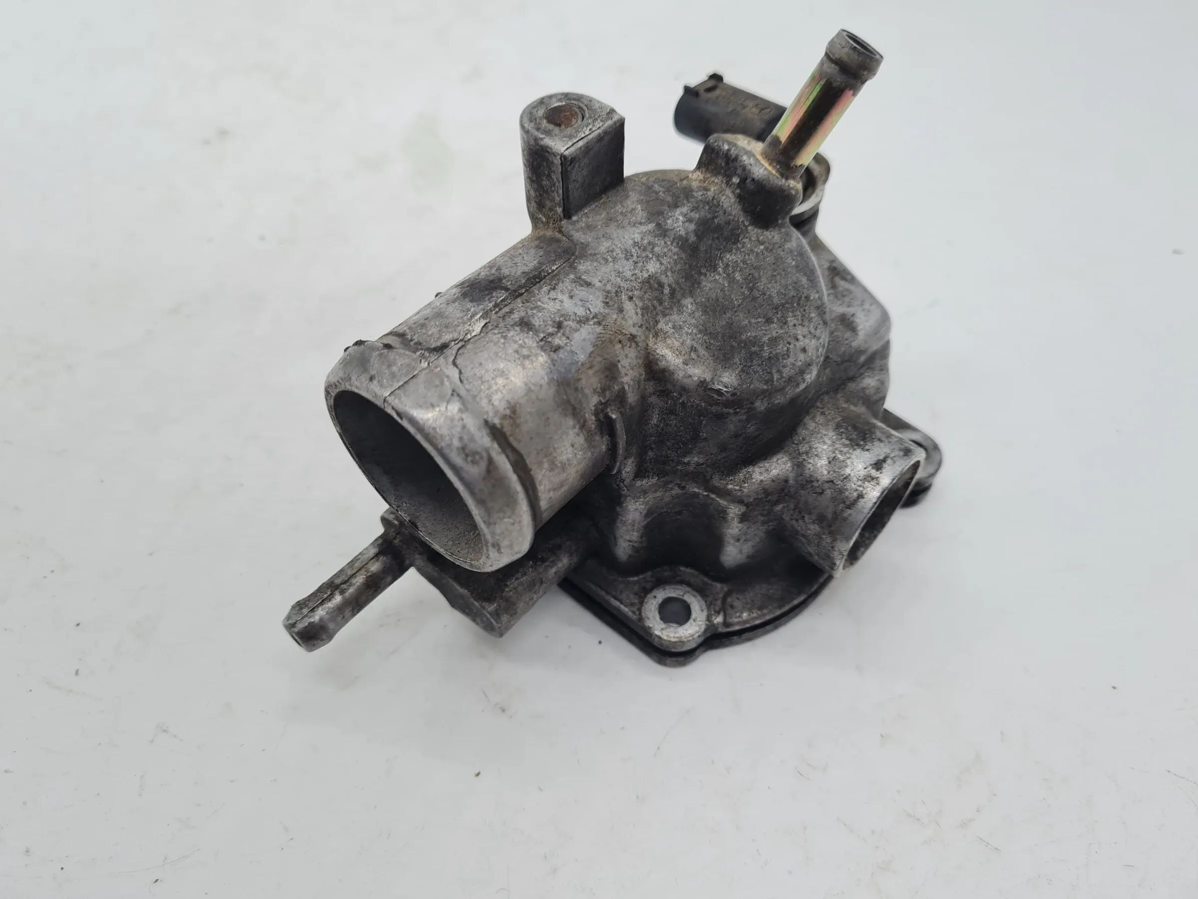 Mercedes Sprinter 901 Thermostat Kühlung Rechts A6112031275 Original