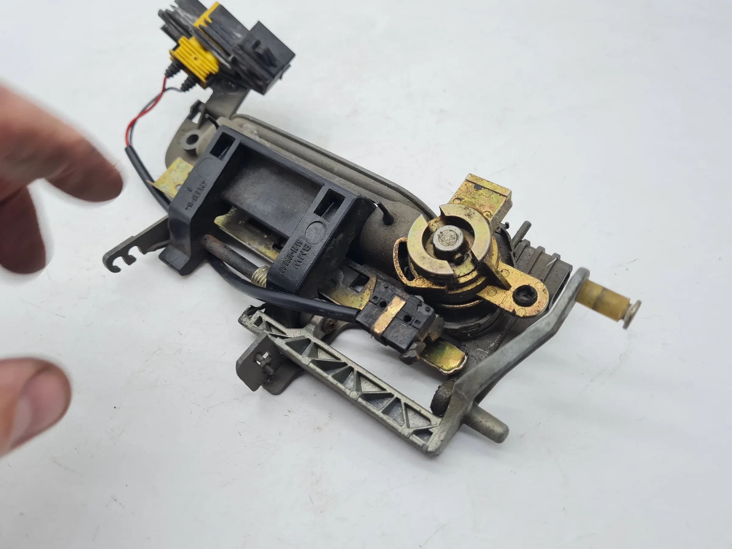 Original BMW 5 E34 Türgriff Außen Vorne Rechts 51.21-1960801