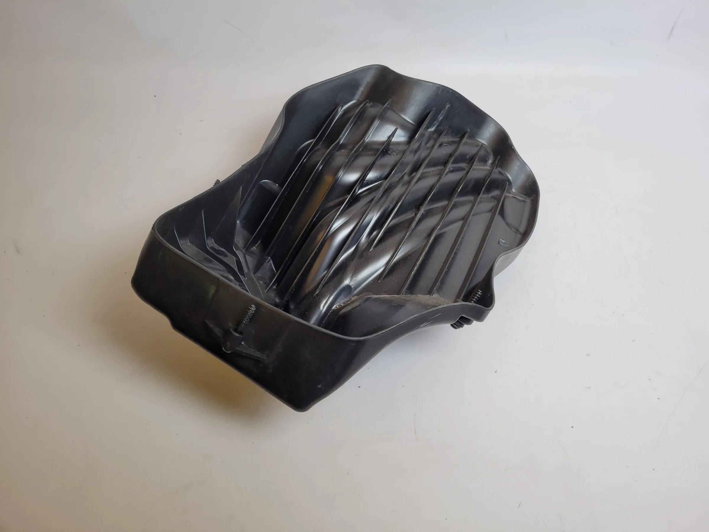 BMW 5er Touring E39 Luftfilterkasten 13.71-7532754-04 Original