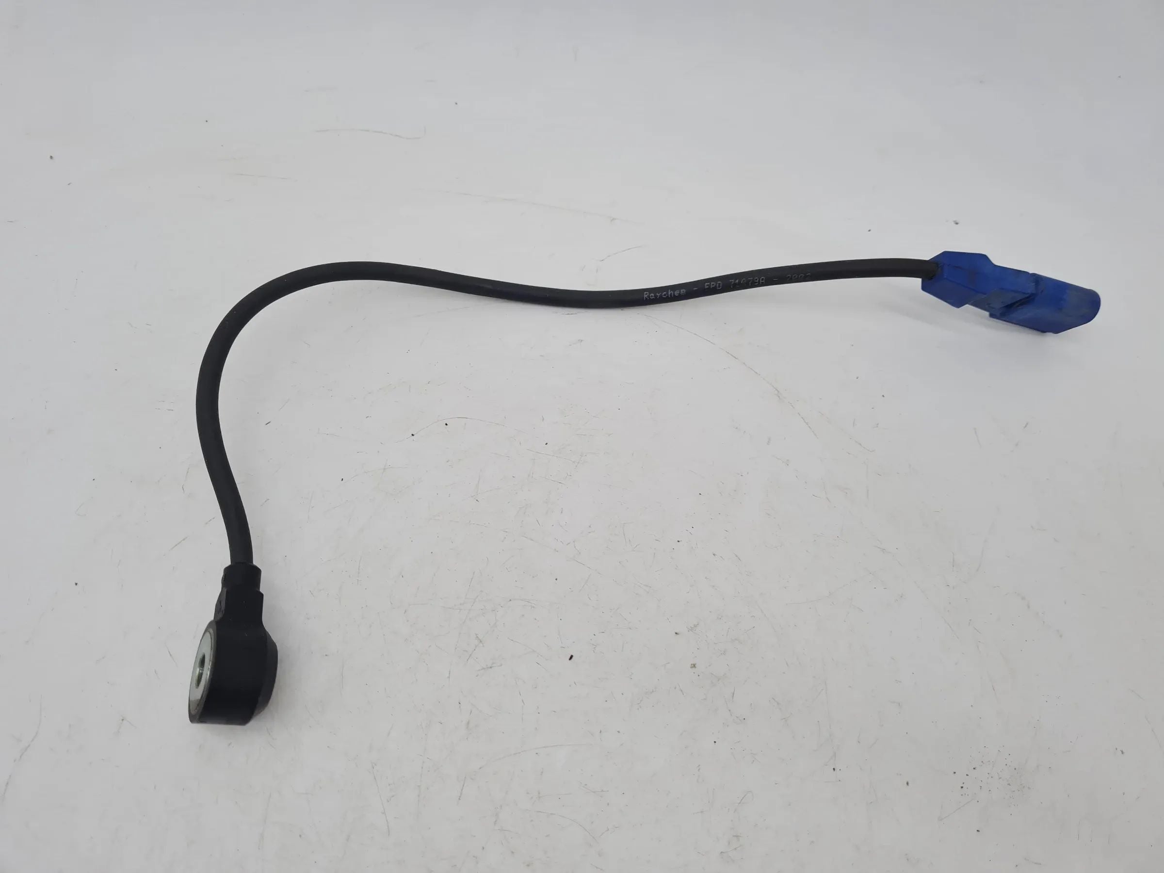Original Audi A4 8E/B6/B7 Motorklopfsensor 06D905377