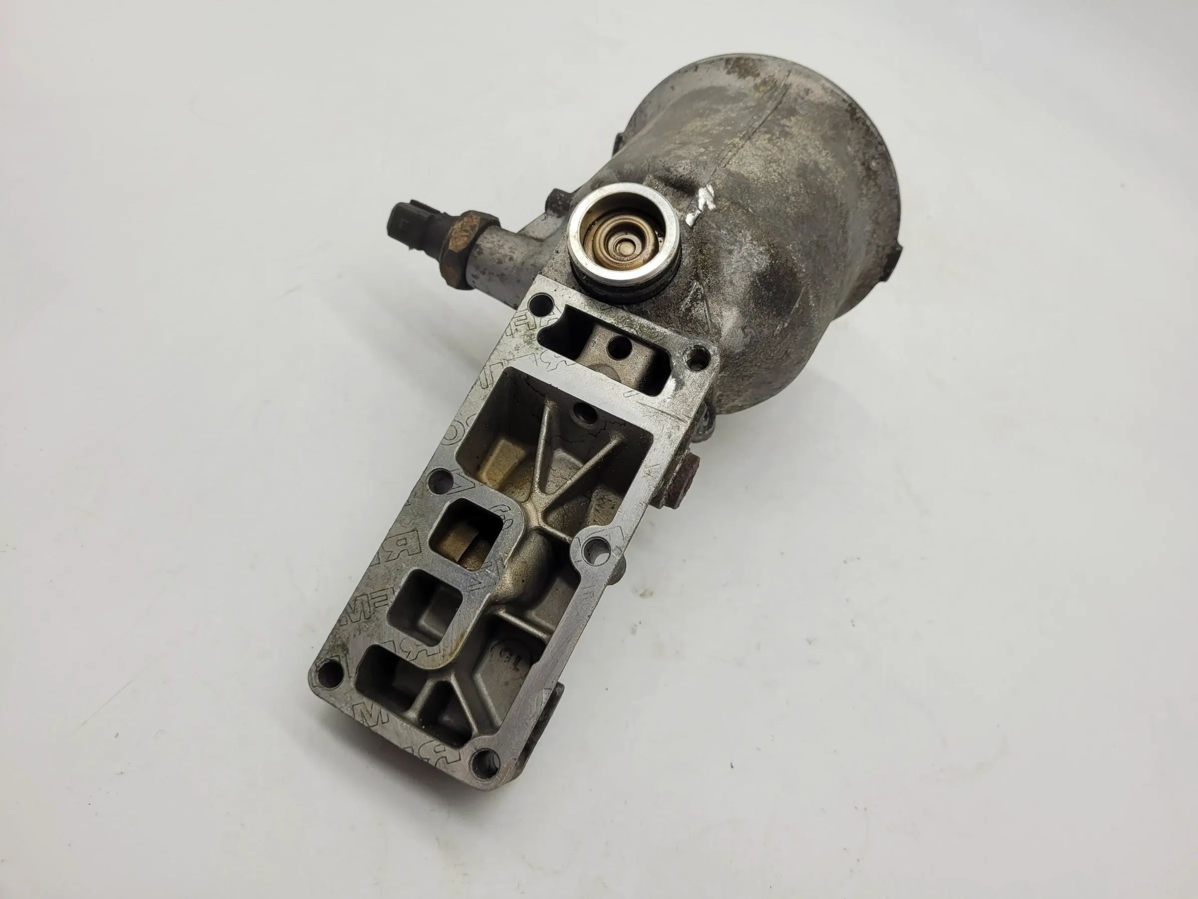 Original BMW 3 E36 Gehäuse Ölfilter Ölfiltergehäuse 1727527