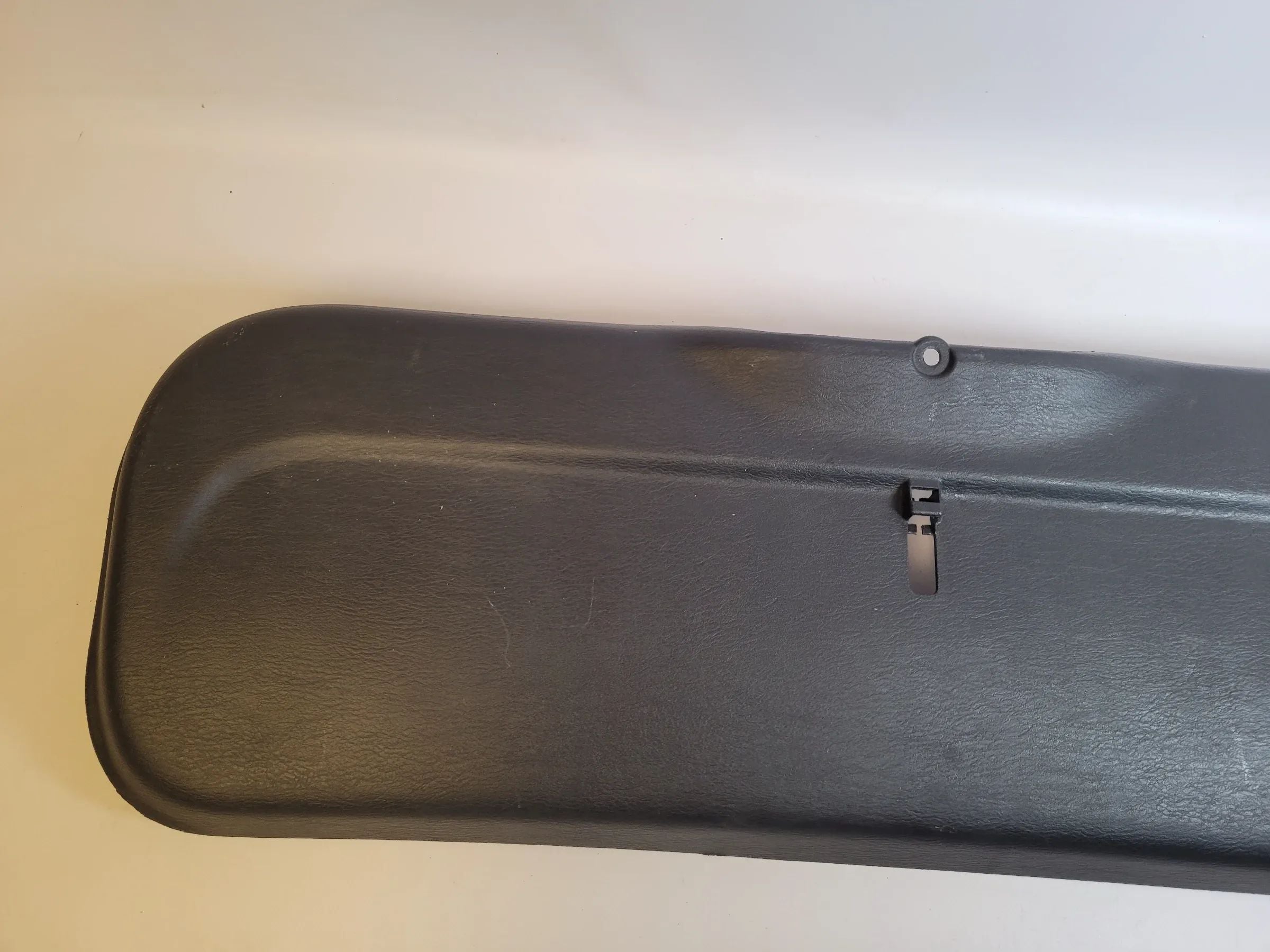 Original Chrysler PT Cruiser (PT) Kofferraum Abdeckung 57584