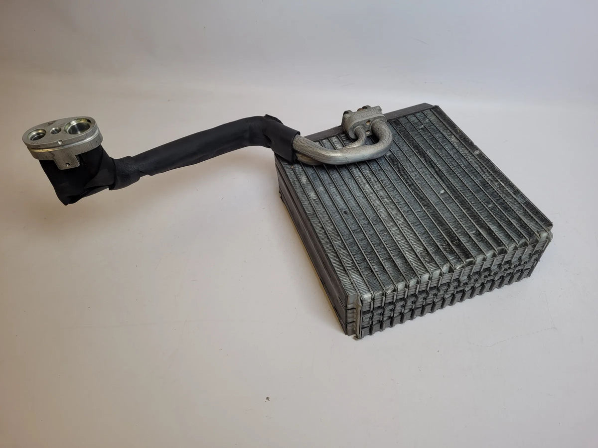 Original Audi A6 (4B2/4B4) Wärmetauscher Kühler