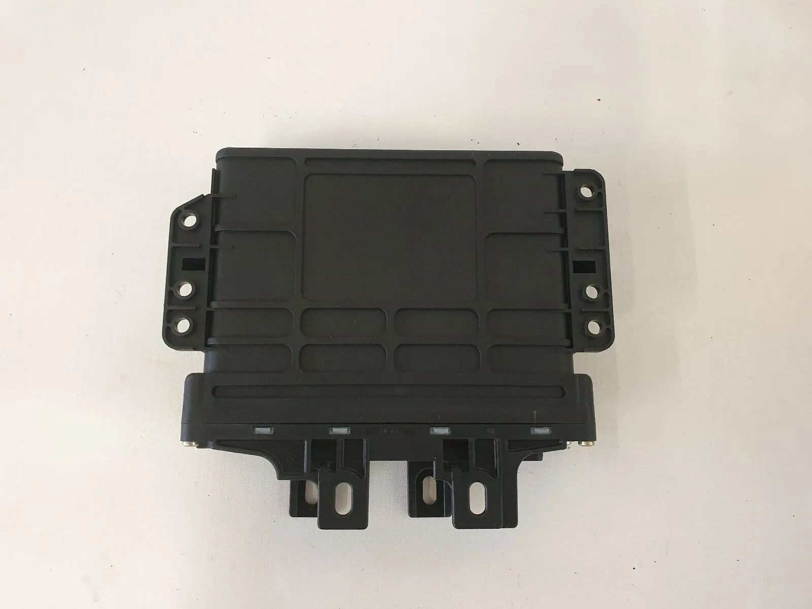 อะไหล่แท้ Audi A4 กล่องควบคุมเกียร์ 01N927733BQ 5WK33213 K01 Siemens
