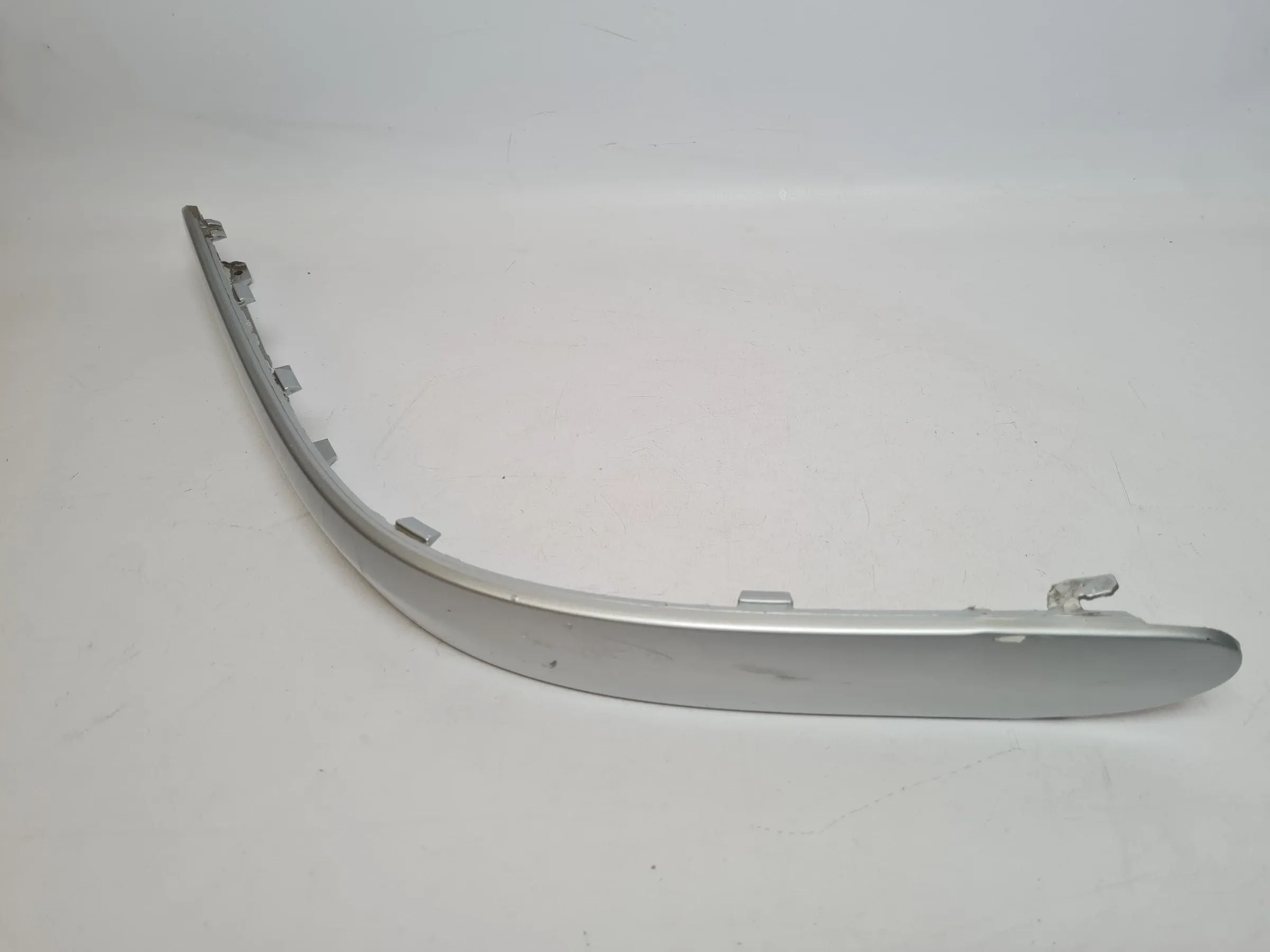 Original Mercedes-Benz C-Klasse (W203) Zierleiste Stoßstange Links, A2038854321