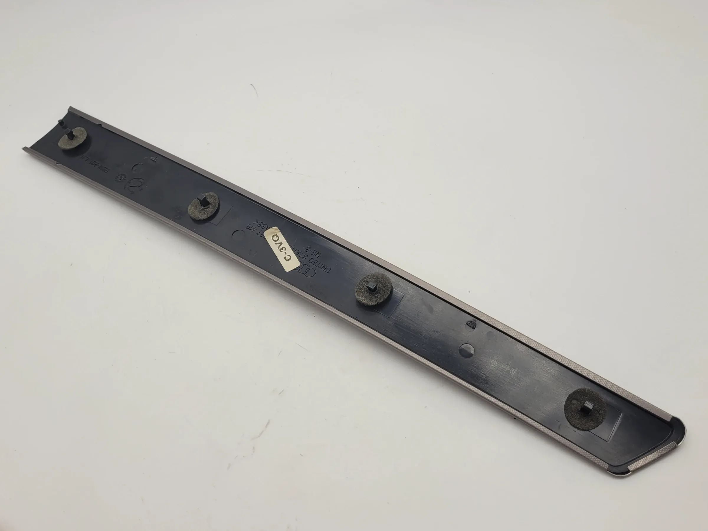 Original Audi A6 (4B2/4B4) Zierleiste Dekorleiste Tür Vorne echts 4B0867419