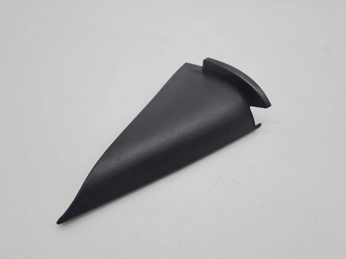 Original Audi A4 (8E/B6/B7) Blende Verkleidung Dreieck Rechts Hinten 8E0857570
