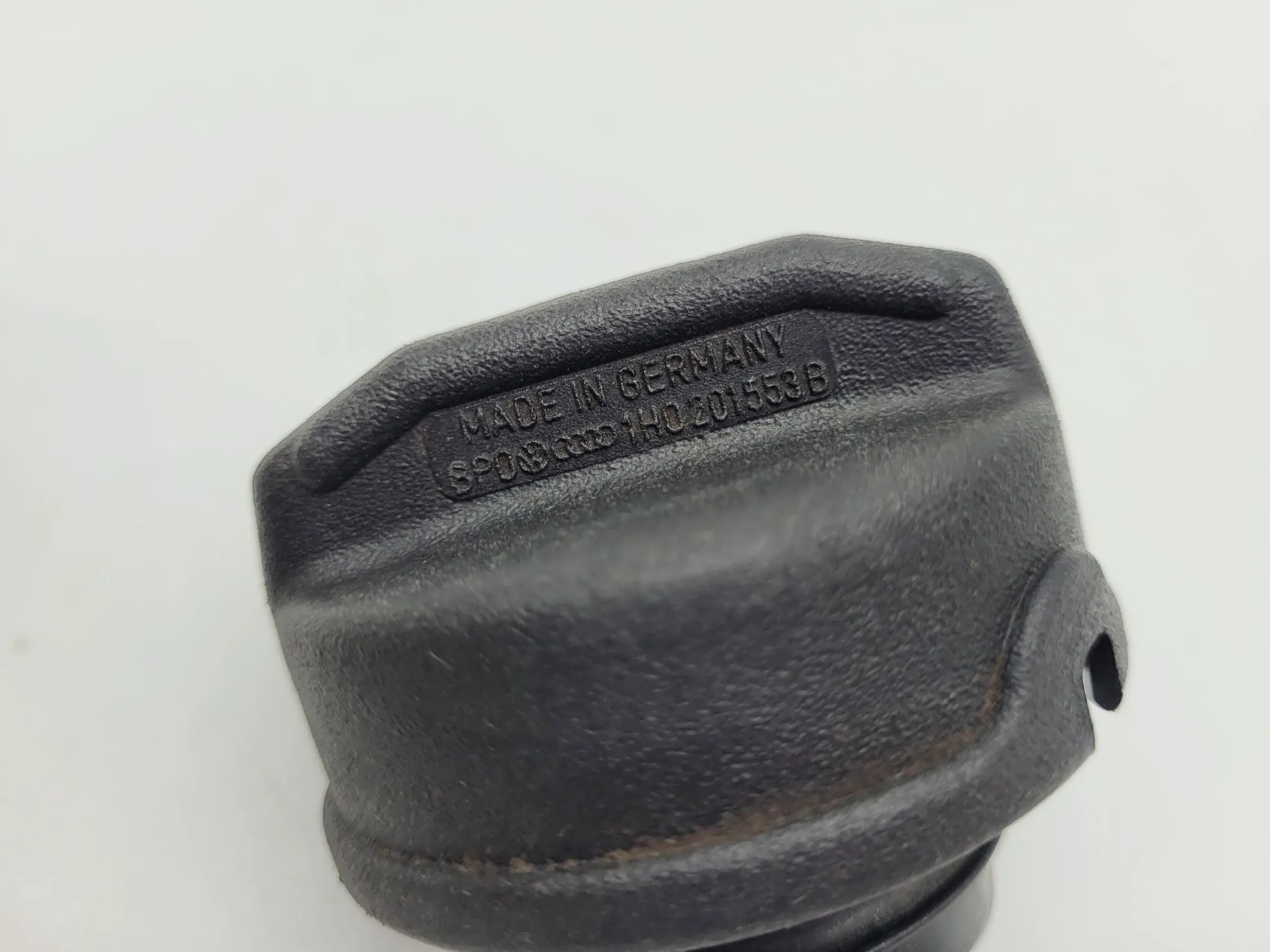 Original Audi A6 (4B2/4B4) Tankverschluss Tankkappe 1H0201553B