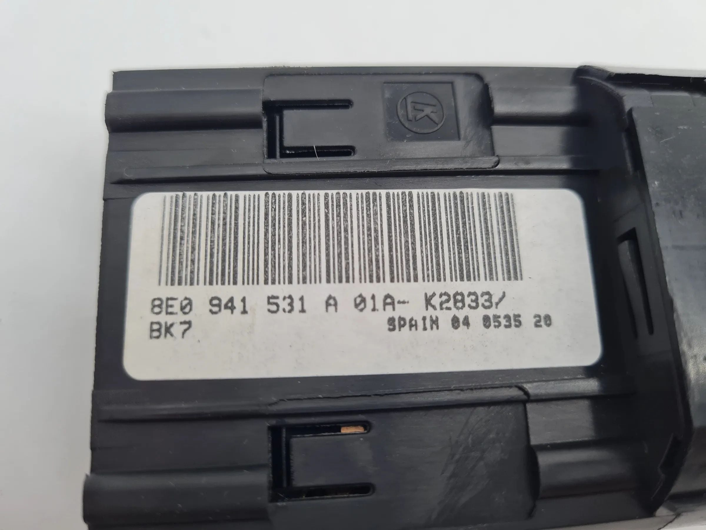 Original Audi A4 (8E/B6/B7) Scheinwerfer Lichtschalter 8E0941531A