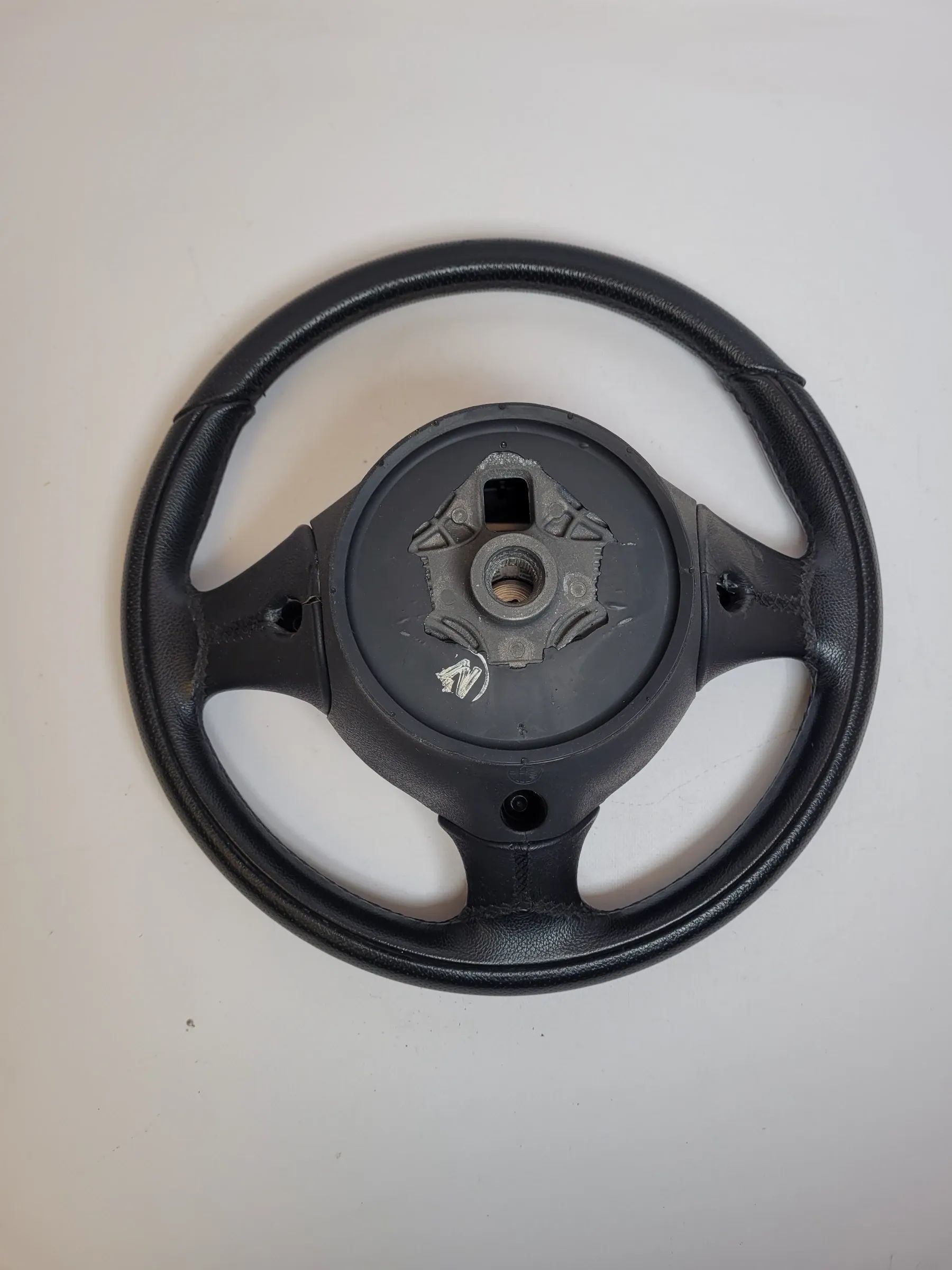 Original Alfa Romeo 147 (937) 3-Speichen Lenkrad 735289920