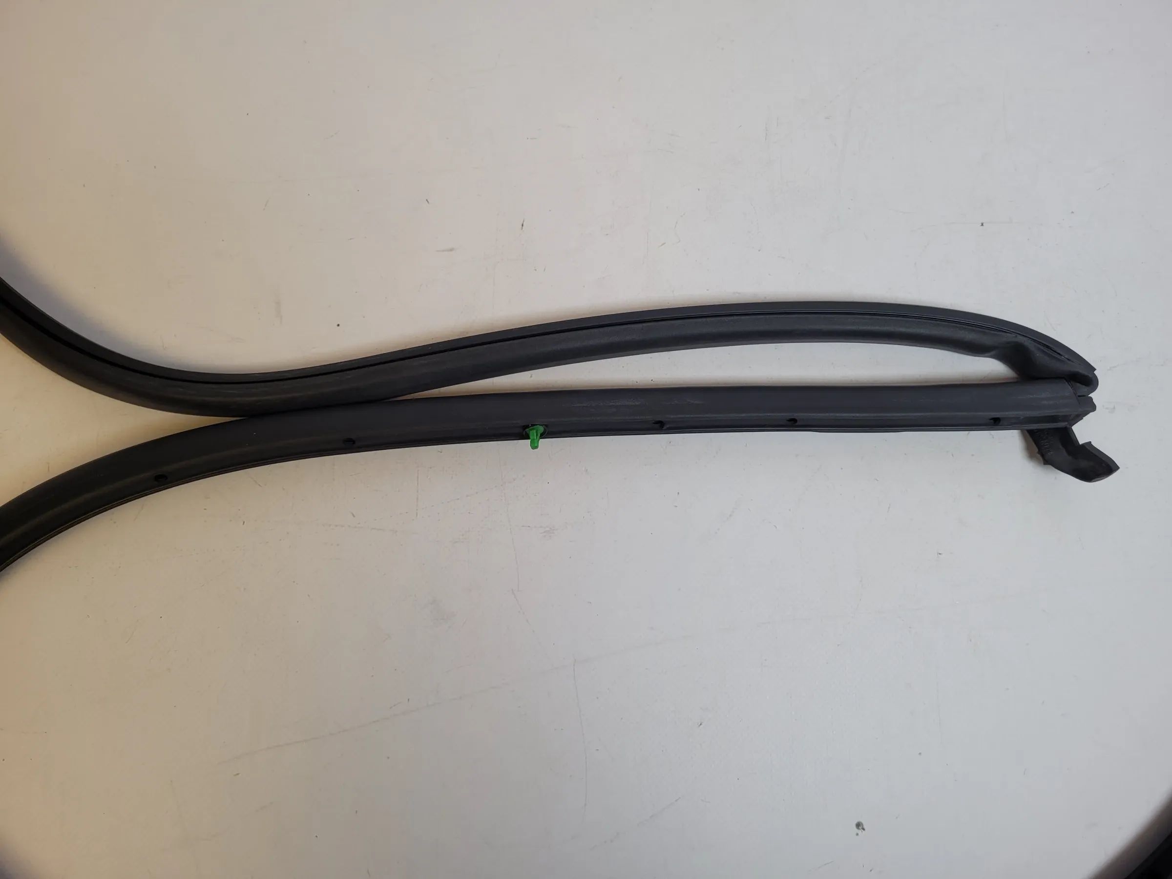 Original Audi A4 (8E/B6/B7) Türdichtung Dichtung Gummi Rechts Hinten 8E0839912J