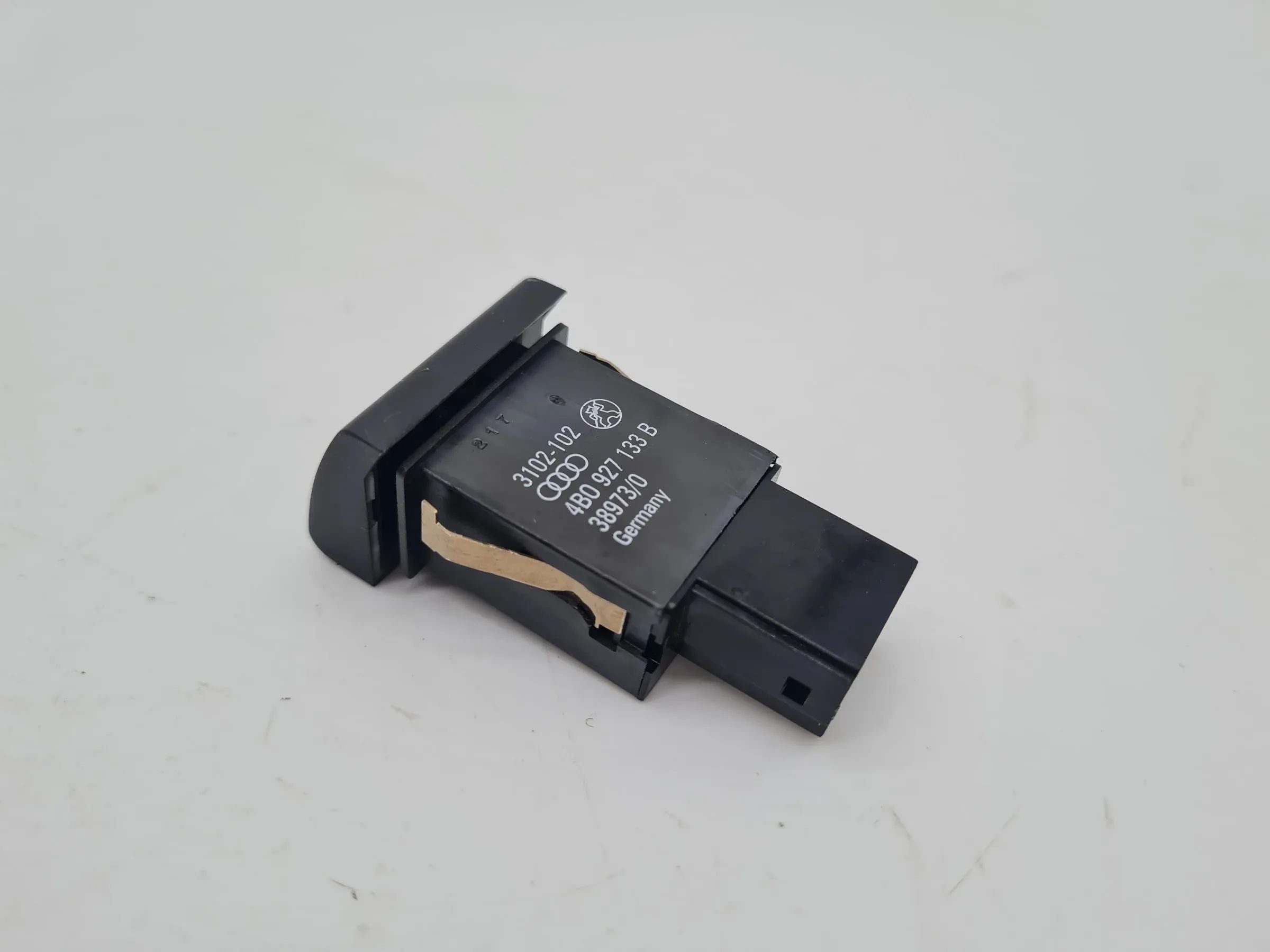 Original Audi A6 (4B2/4B4) Schalter ASR Antischlupfregelung 4B0927133B