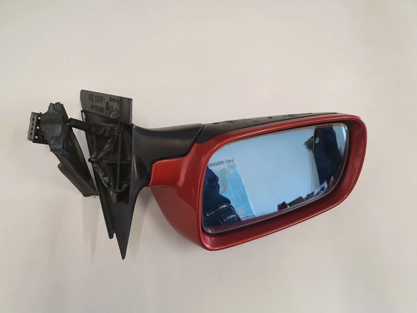 Original Audi A4 B5 Benzin 1,6 ADP 100PS  Außenspiegel links elektr. RS0225401