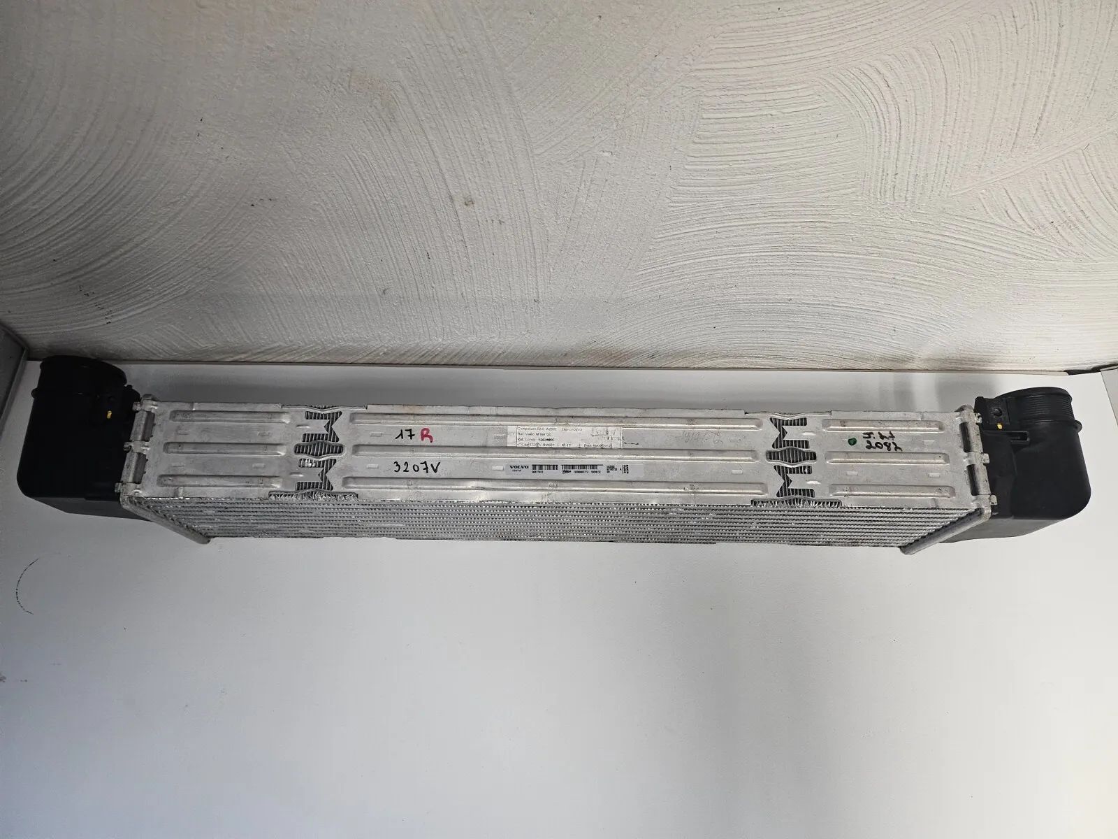 ORİJİNAL VOLVO XC60 (156) 2014 ŞARJ HAVA SOĞUTUCUSU 50677972 V2NYA