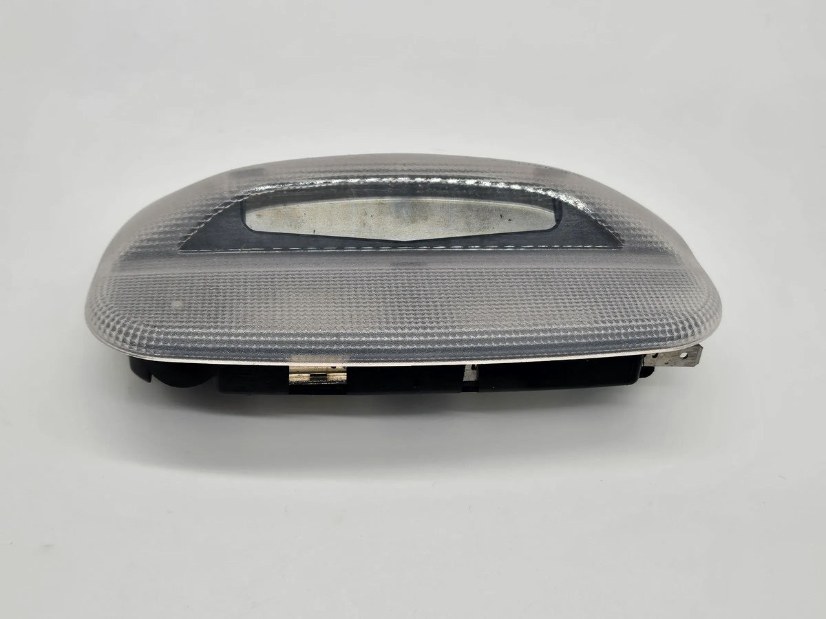Mercedes Benz MB W210 W203 MOPF PDC Anzeige HINTEN Innenraumleuchte 2108201401