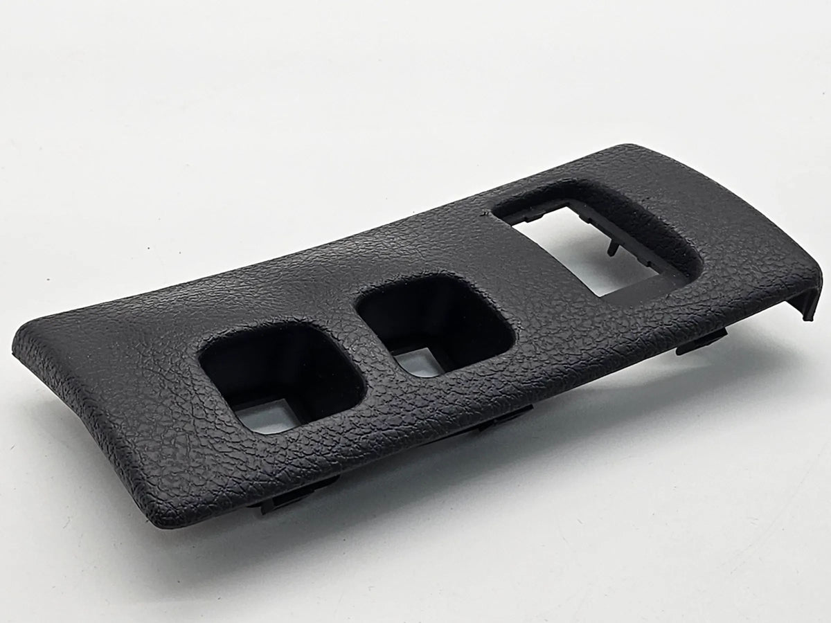 Original Peugeot 206 CC Abdeckung Verkleidung Blende Schalterleiste 9643302377