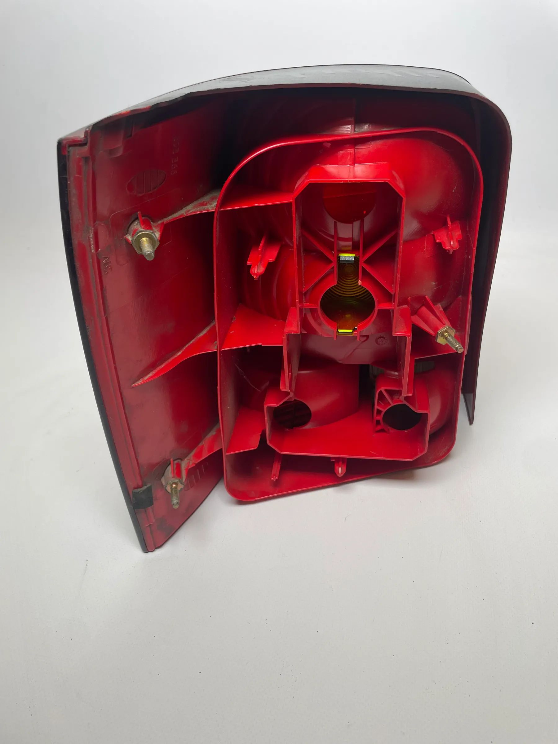 VW Passat Variant 3B5/3B6 Tail Light Rear Right Black 3B9945112 F