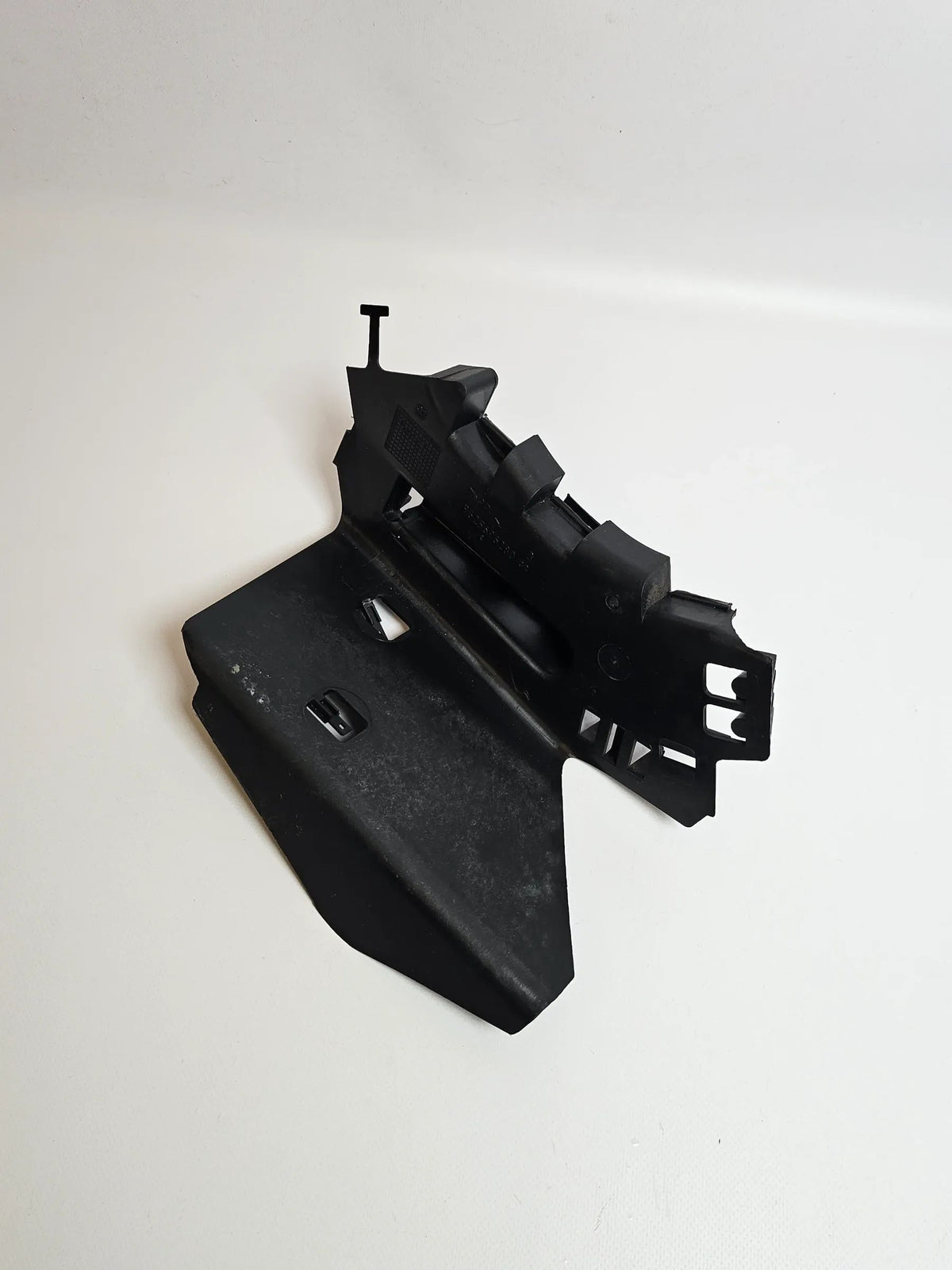 Support de garniture PEUGEOT 206 CC 2D 9625696280