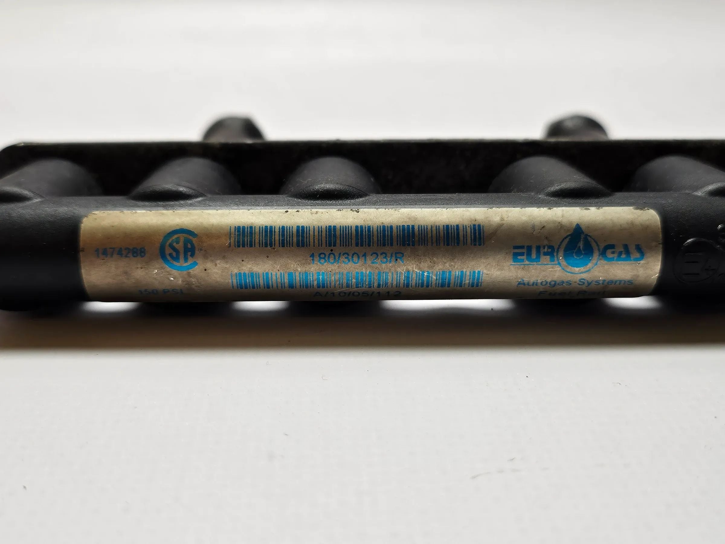 Оригинальная EUR Крепление форсунки газового инжектора LPG/CNG 67R-010093