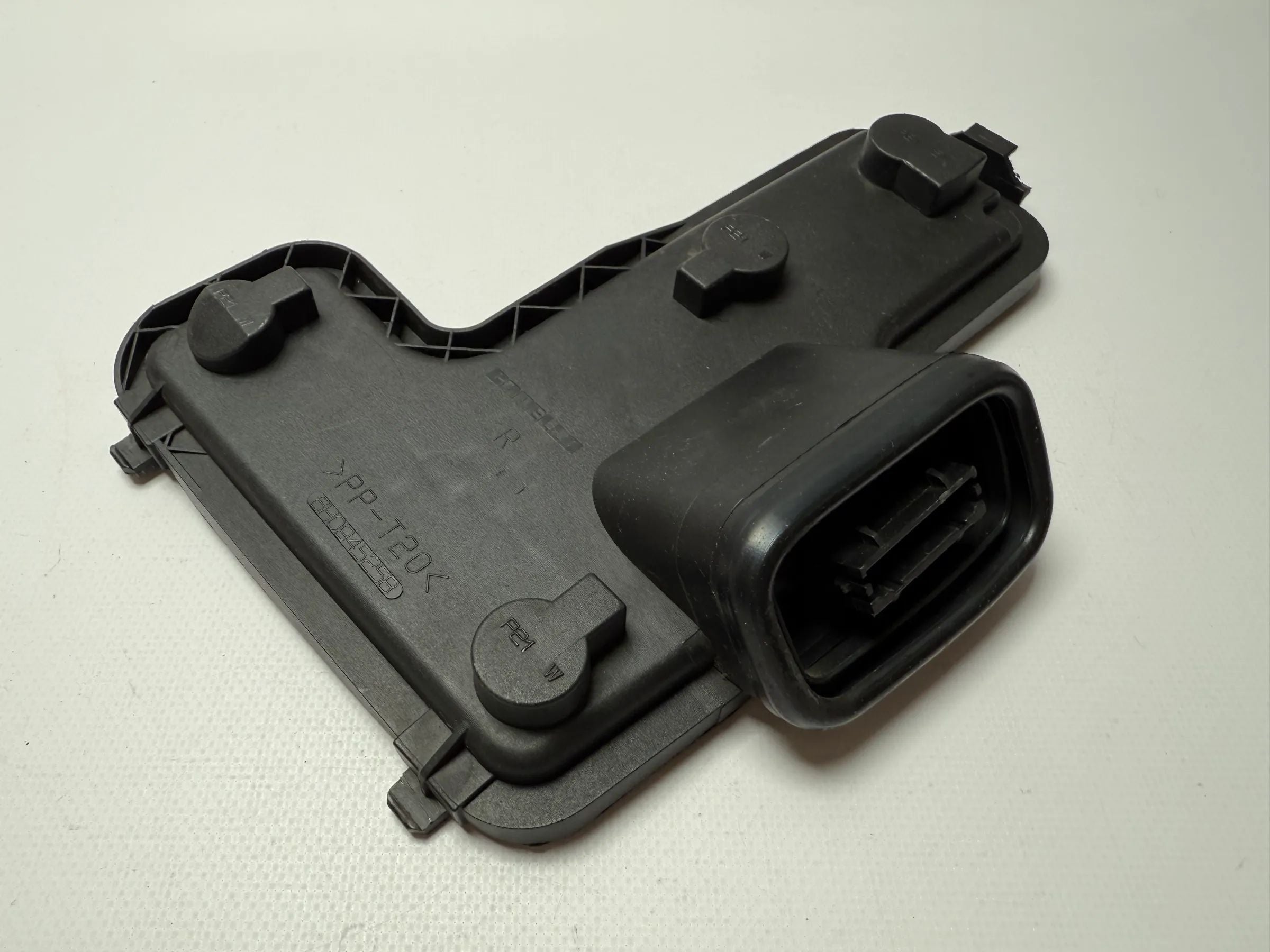 Original VW LUPO 6X1/6E1 lamp holder rear light right 38020143 DX / 6H0 945 258 