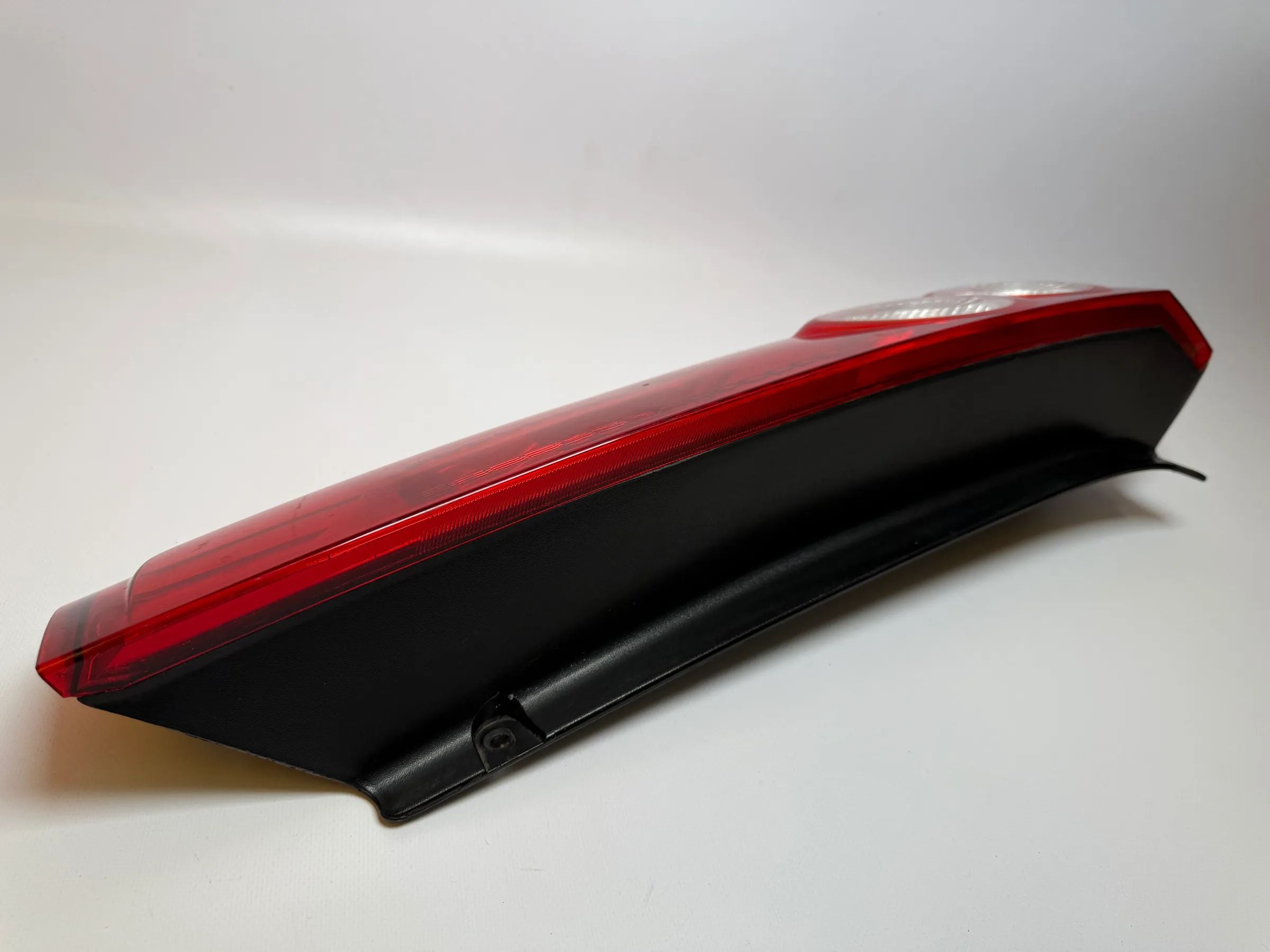 Originele Ford Fiesta V 5 (JD, JH) Achterlicht Rechts 6S61-13404-B