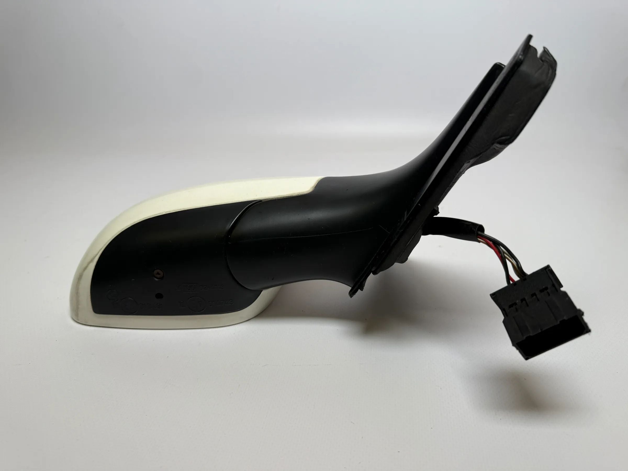 Original Audi A3 / A4 (8L1/8D2) Außenspiegel Rechts Weiss RSO225396