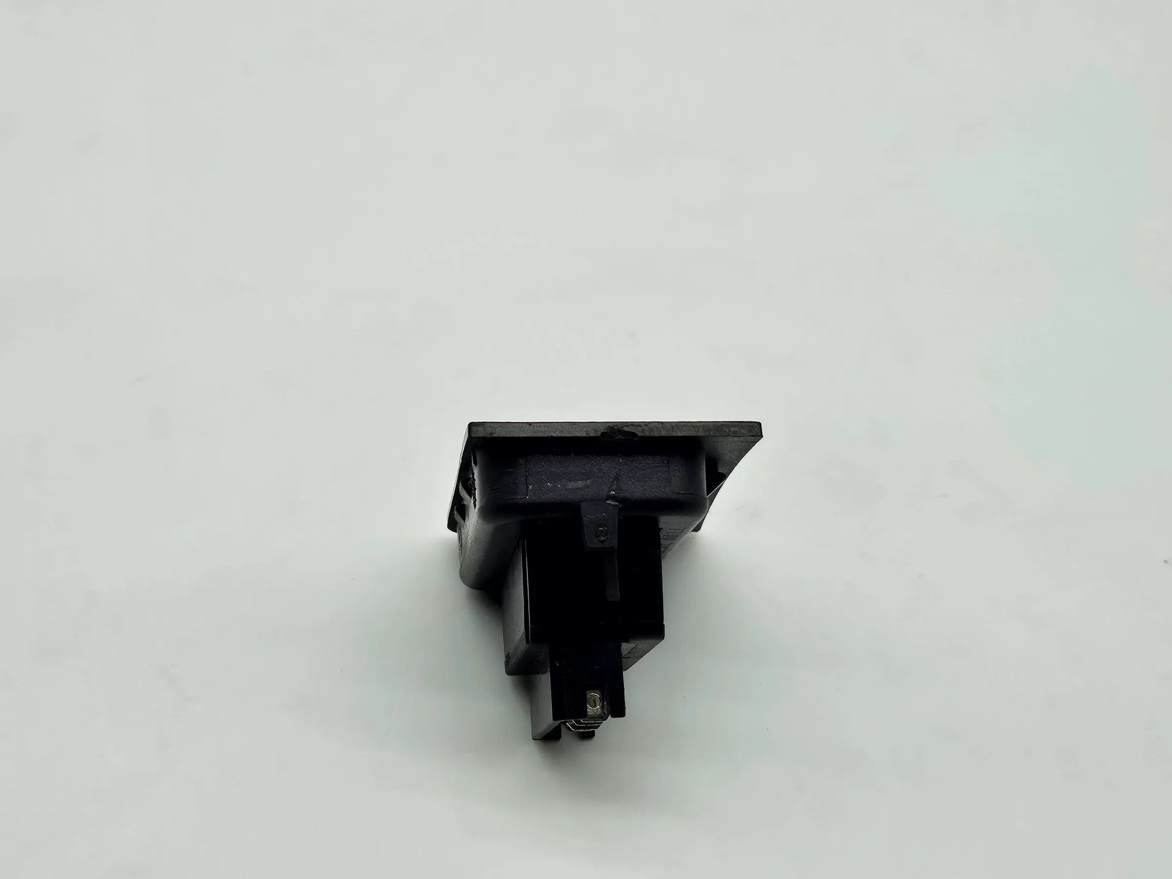 Oryginalny wyłącznik podgrzewania siedzenia prawego Renault 19 II/III Cabrio DAV 7700783762