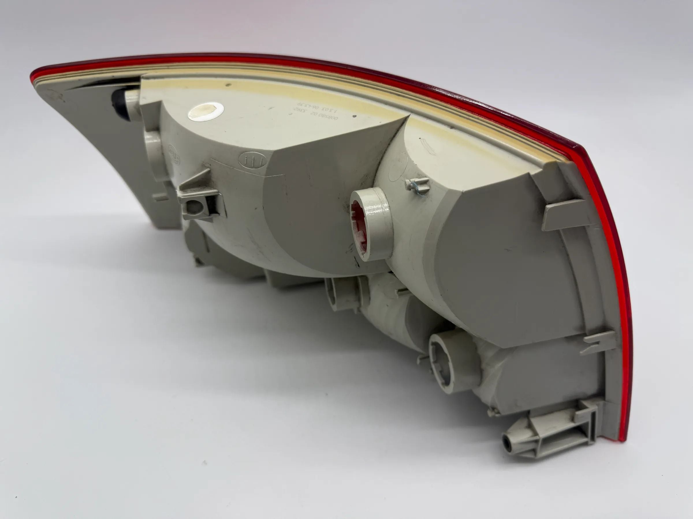 Original Audi A4 Cabrio Rückleuchte Rücklicht Schlussleuchte rechts 8H0945096A